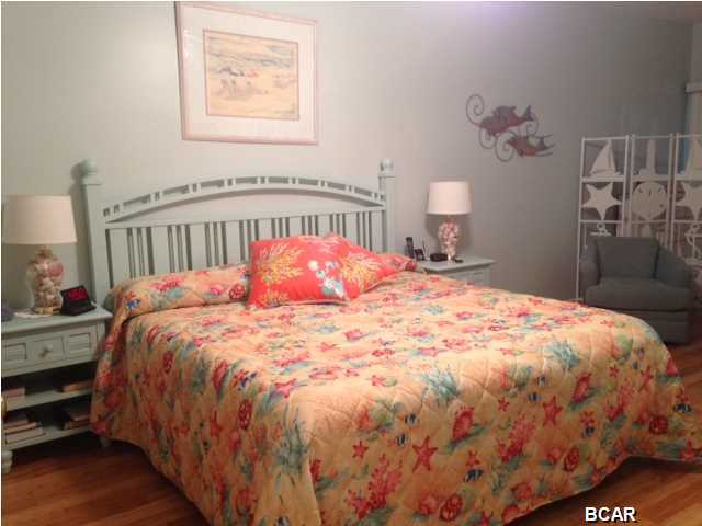 Oaks Plantation - Residential