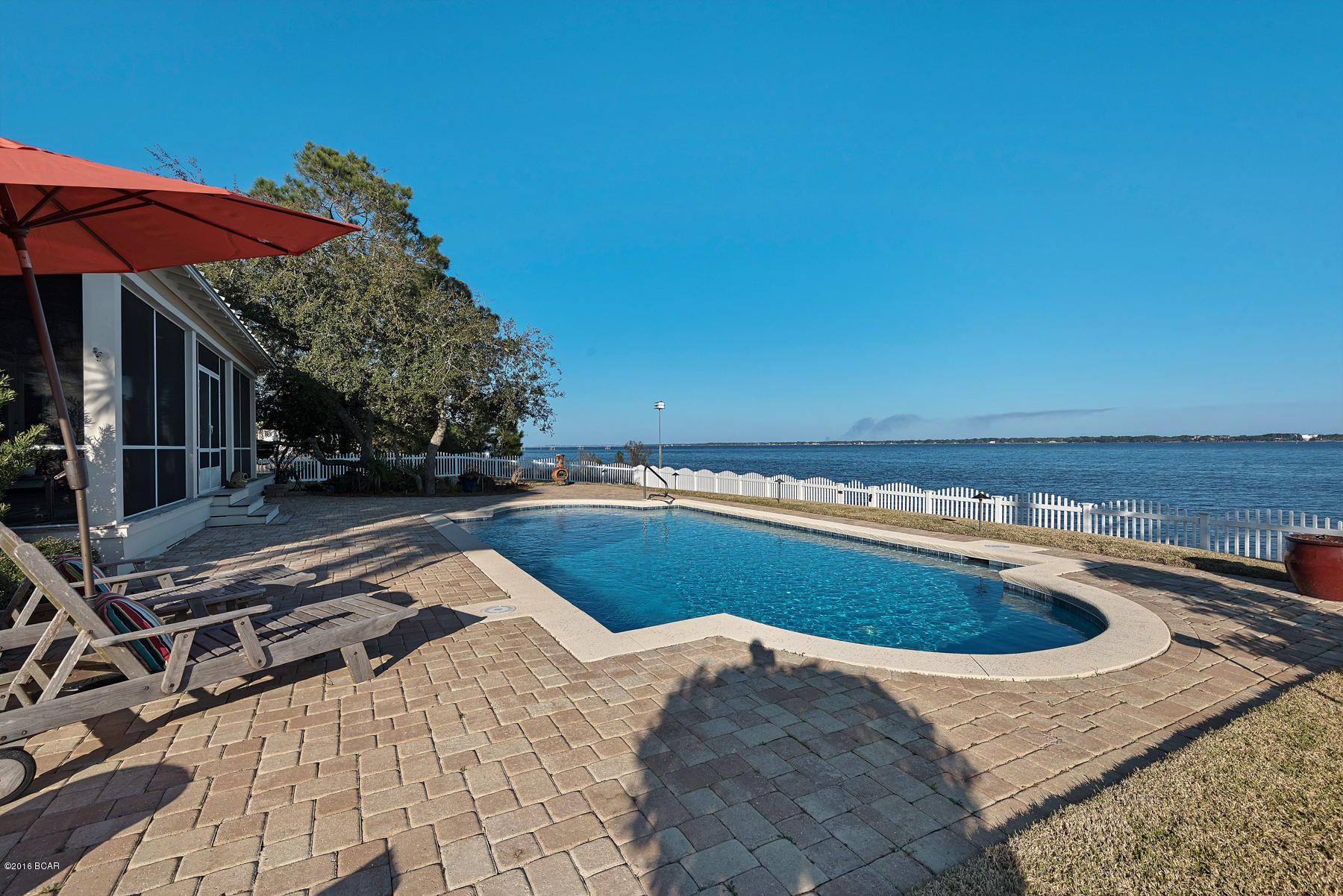 Dolphin Bay - Residential