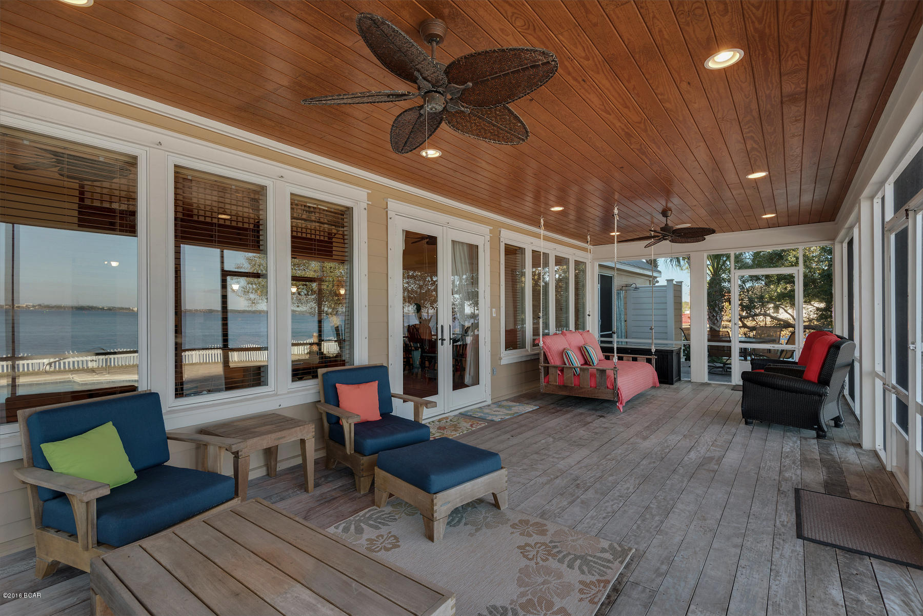 Dolphin Bay - Residential