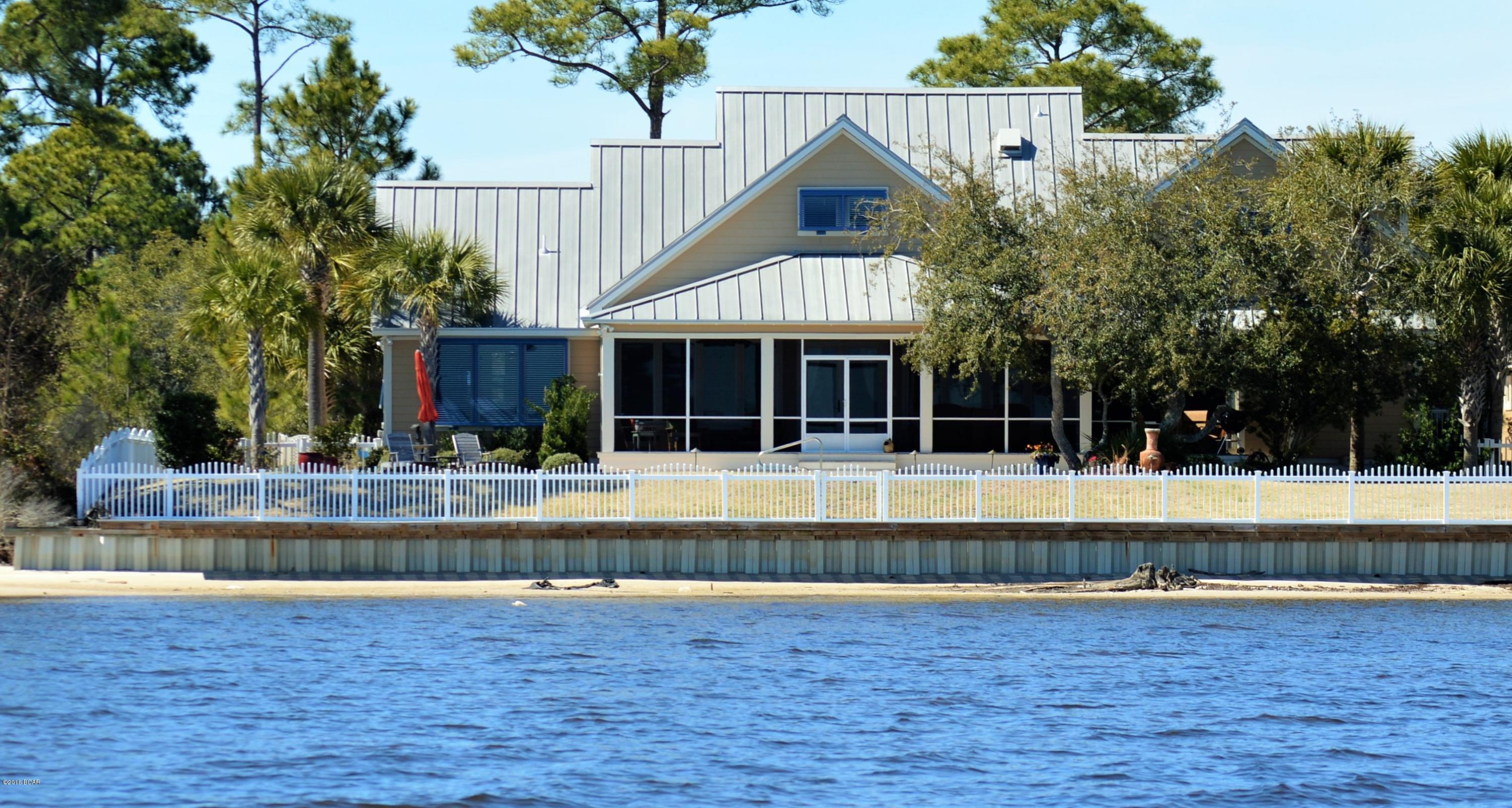 Dolphin Bay - Residential