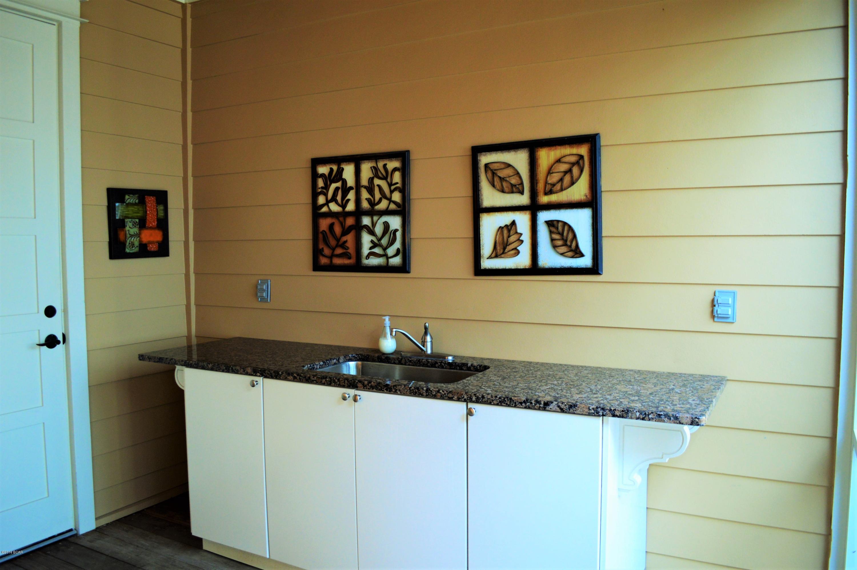 Dolphin Bay - Residential