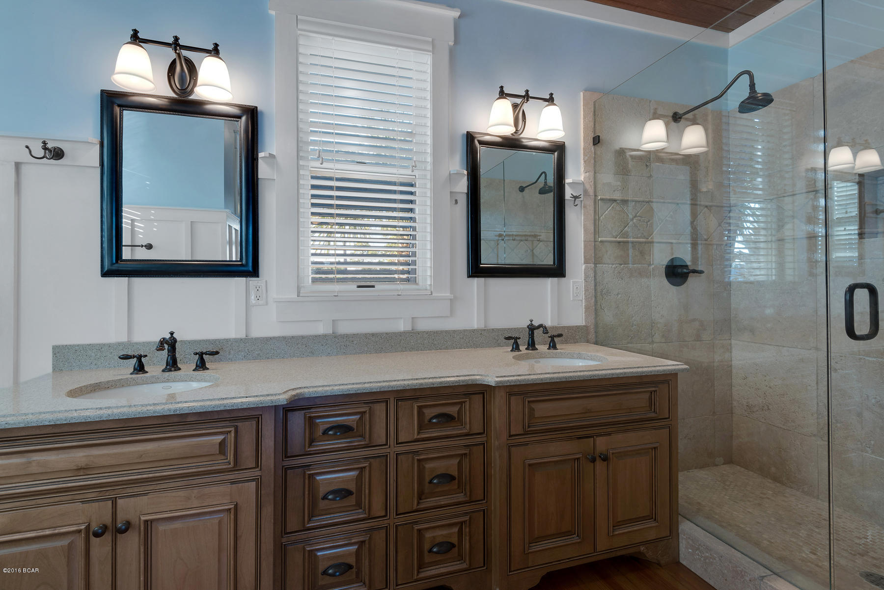 Dolphin Bay - Residential