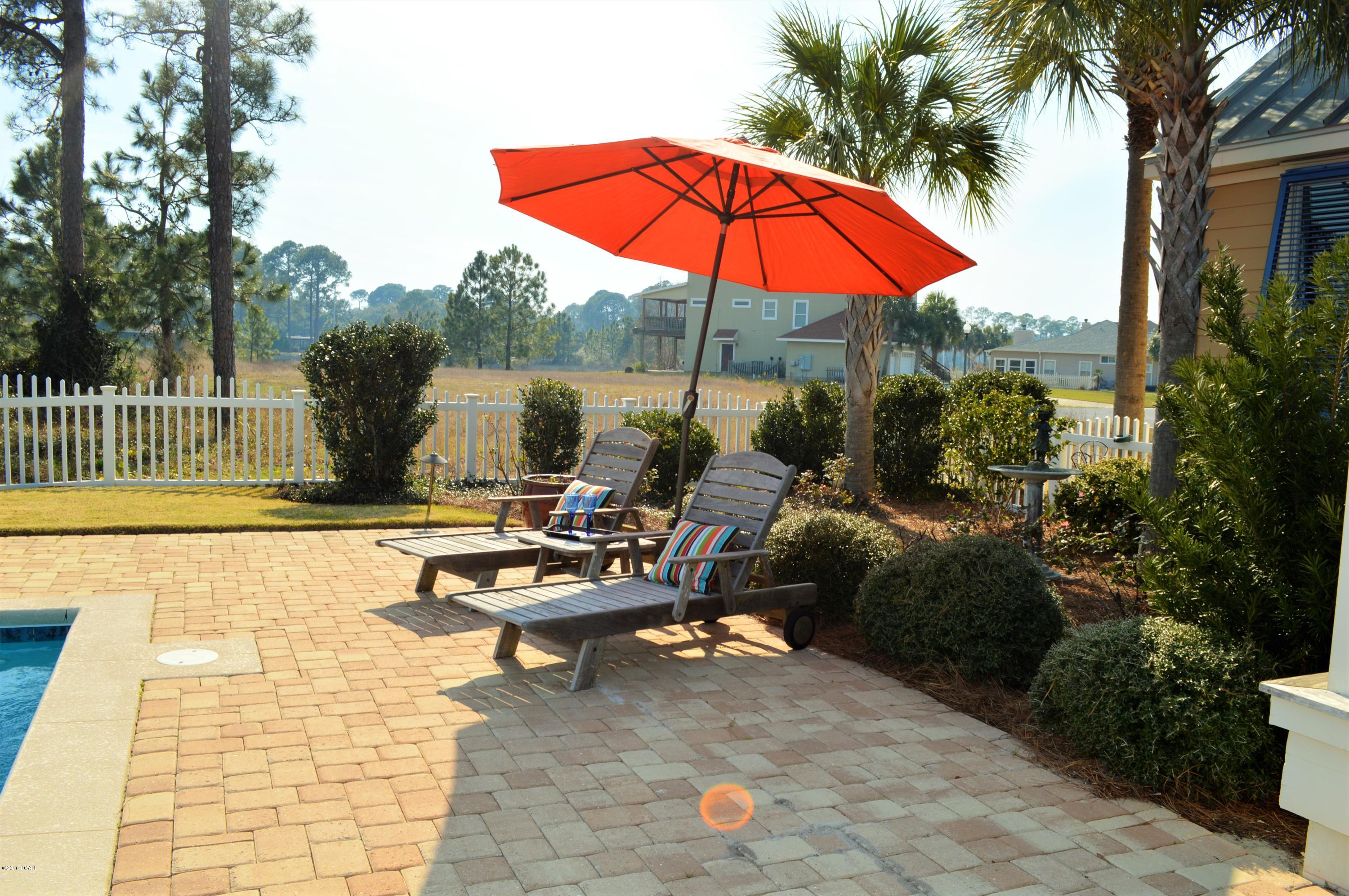 Dolphin Bay - Residential