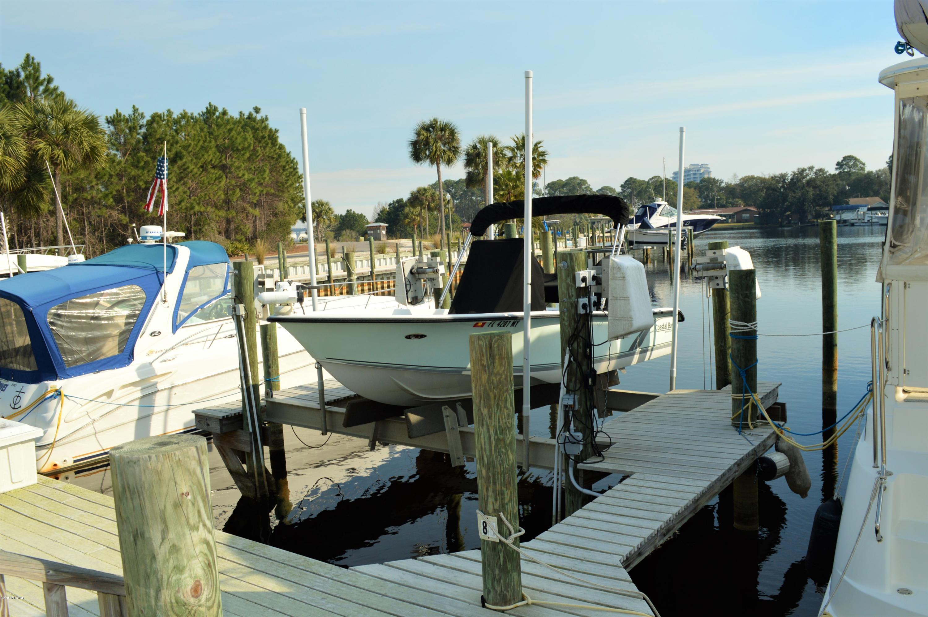 Dolphin Bay - Residential