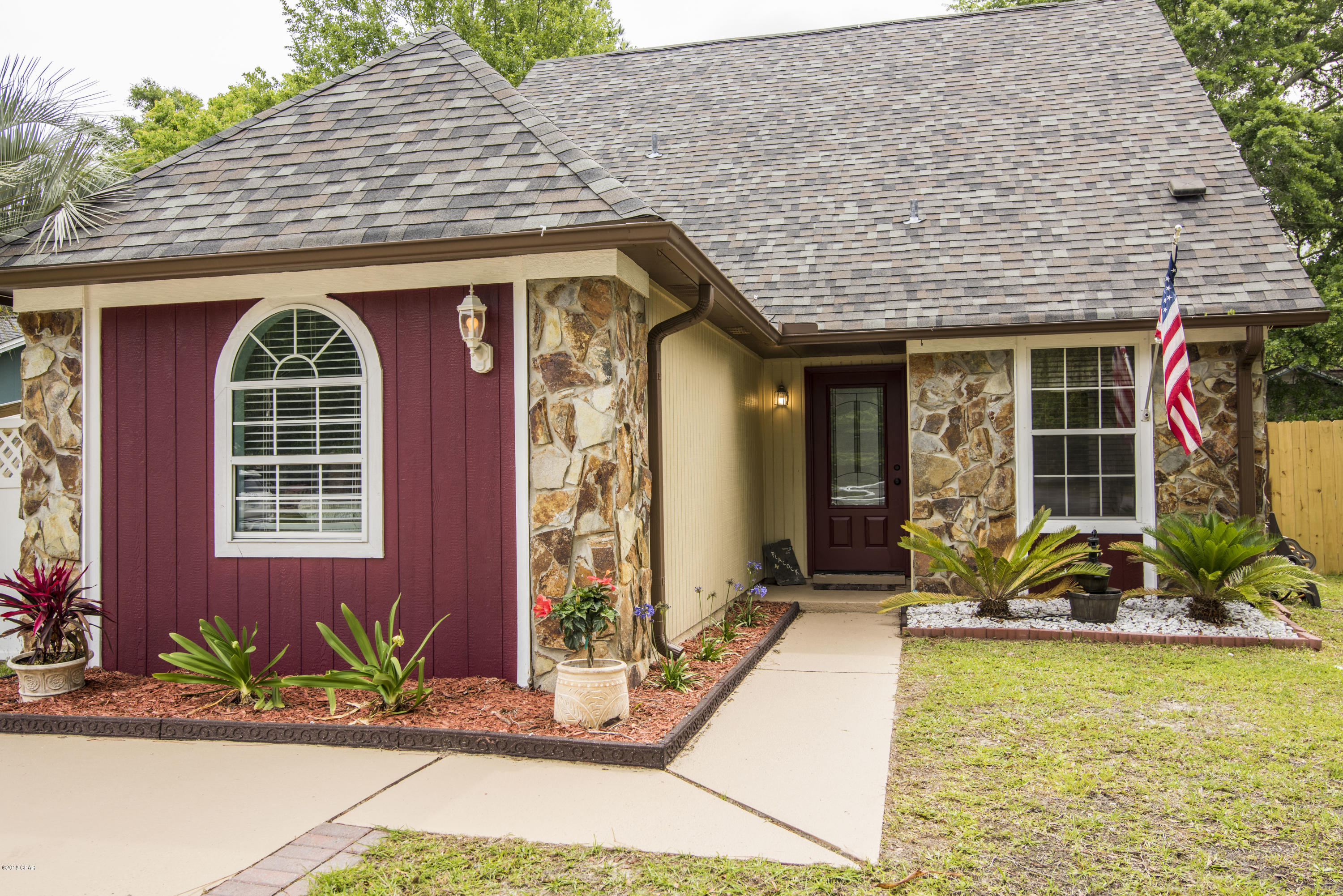 Fmw's Del Add To Lynn Haven - Residential