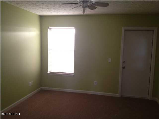 Palm Cove - Residential Lease