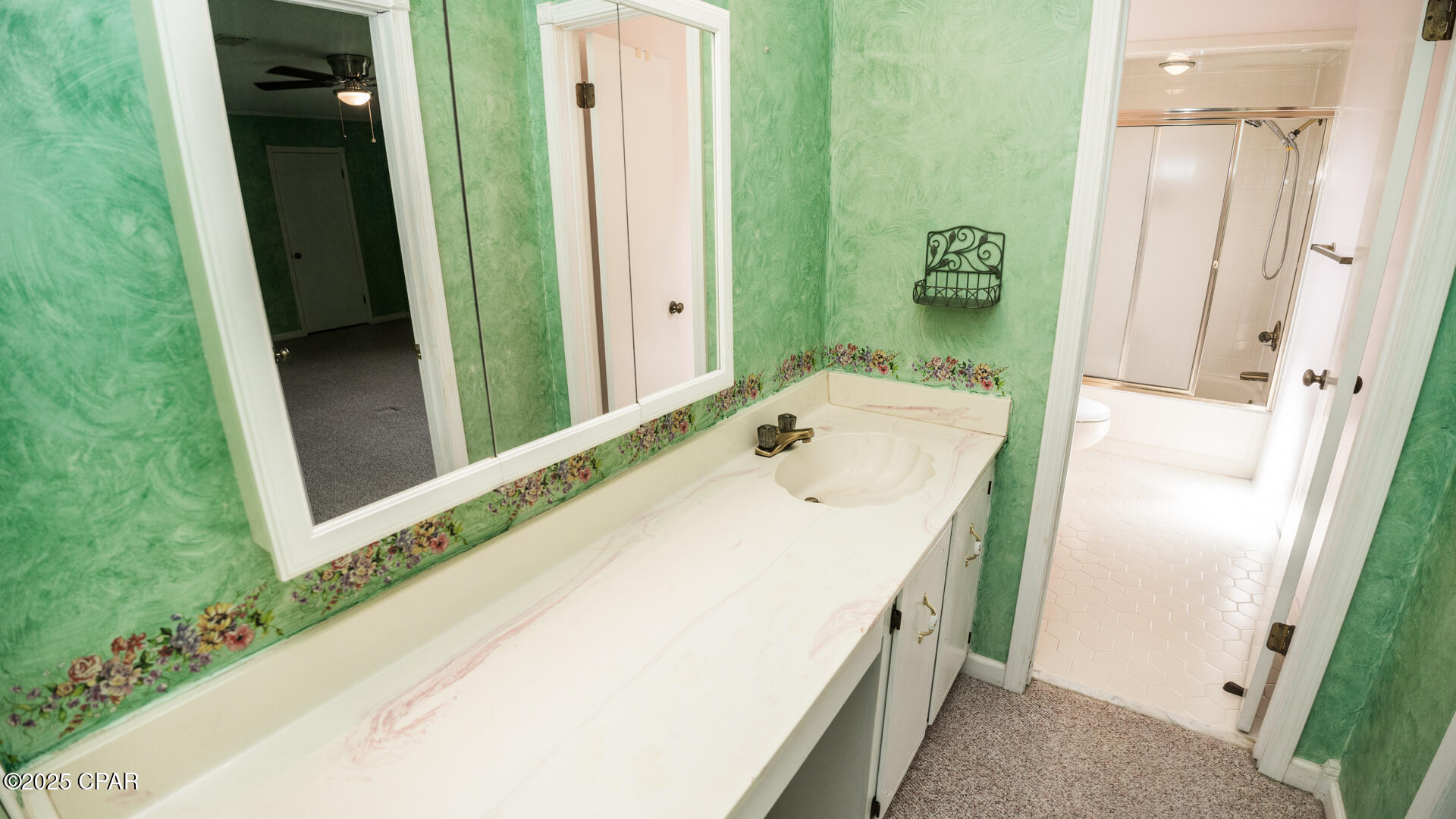 Panama City, Florida 32405, United States, 3 Bedrooms Bedrooms, ,3 BathroomsBathrooms,Residential,Active,161697