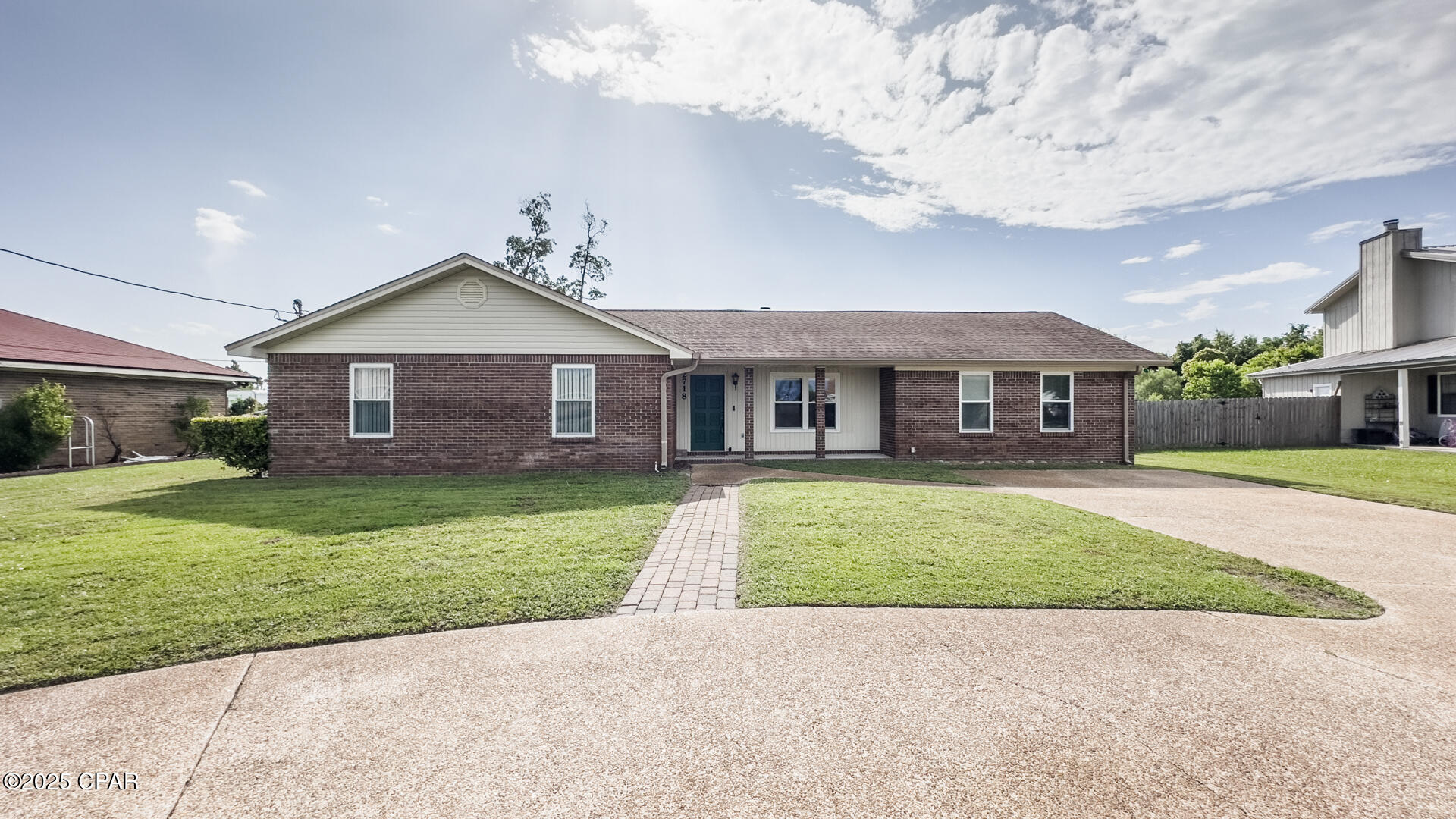 Panama City, Florida 32405, United States, 3 Bedrooms Bedrooms, ,3 BathroomsBathrooms,Residential,Active,161697