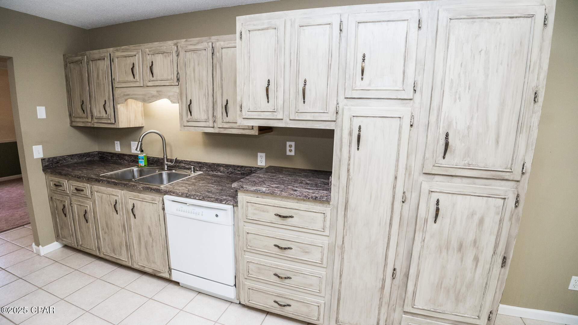 Panama City, Florida 32405, United States, 3 Bedrooms Bedrooms, ,3 BathroomsBathrooms,Residential,Active,161697