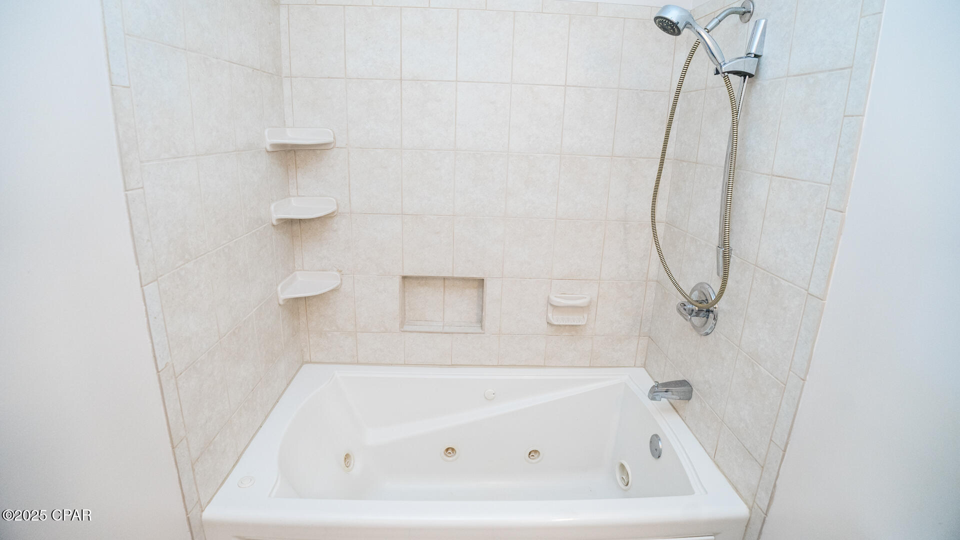 Panama City, Florida 32405, United States, 3 Bedrooms Bedrooms, ,3 BathroomsBathrooms,Residential,Active,161697