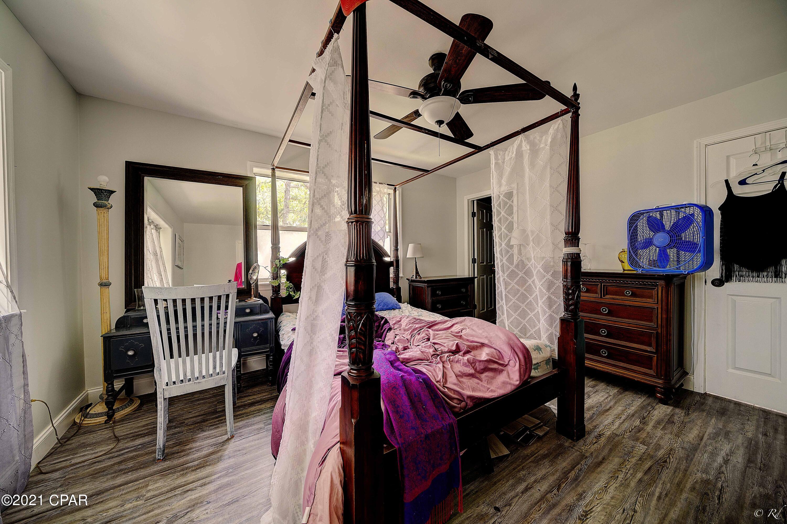 Womacks White Western Lake Estates - Residential