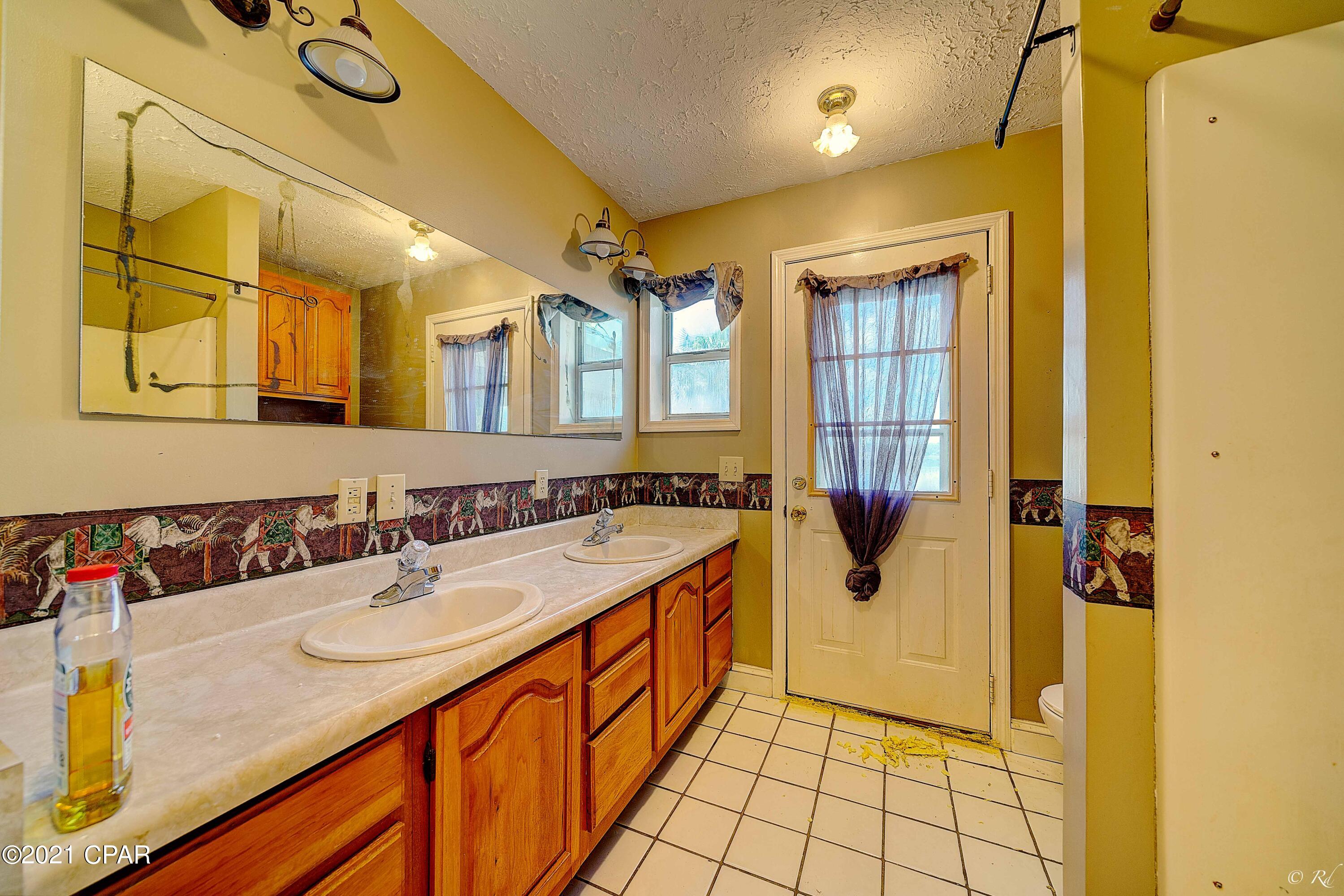 Womacks White Western Lake Estates - Residential