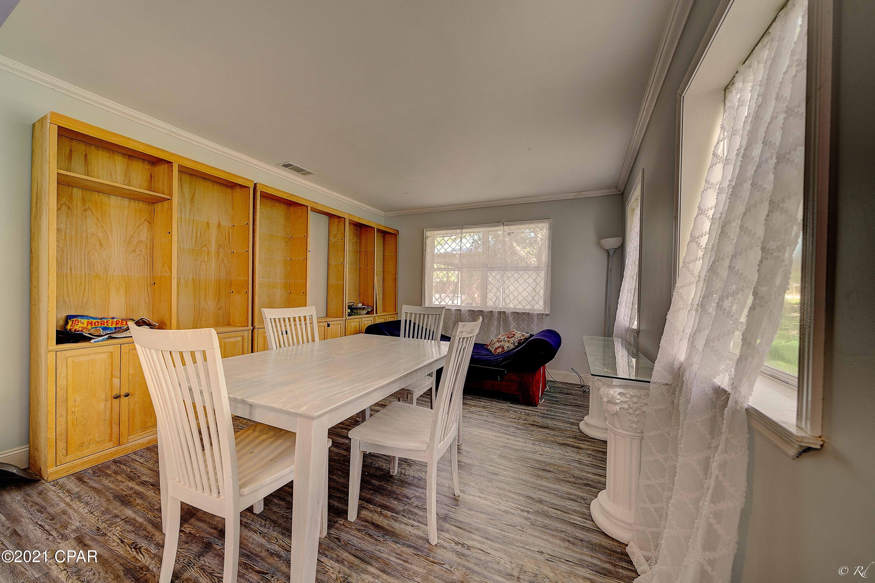 Womacks White Western Lake Estates - Residential