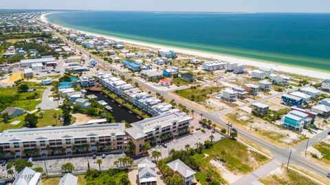 A home in Mexico Beach