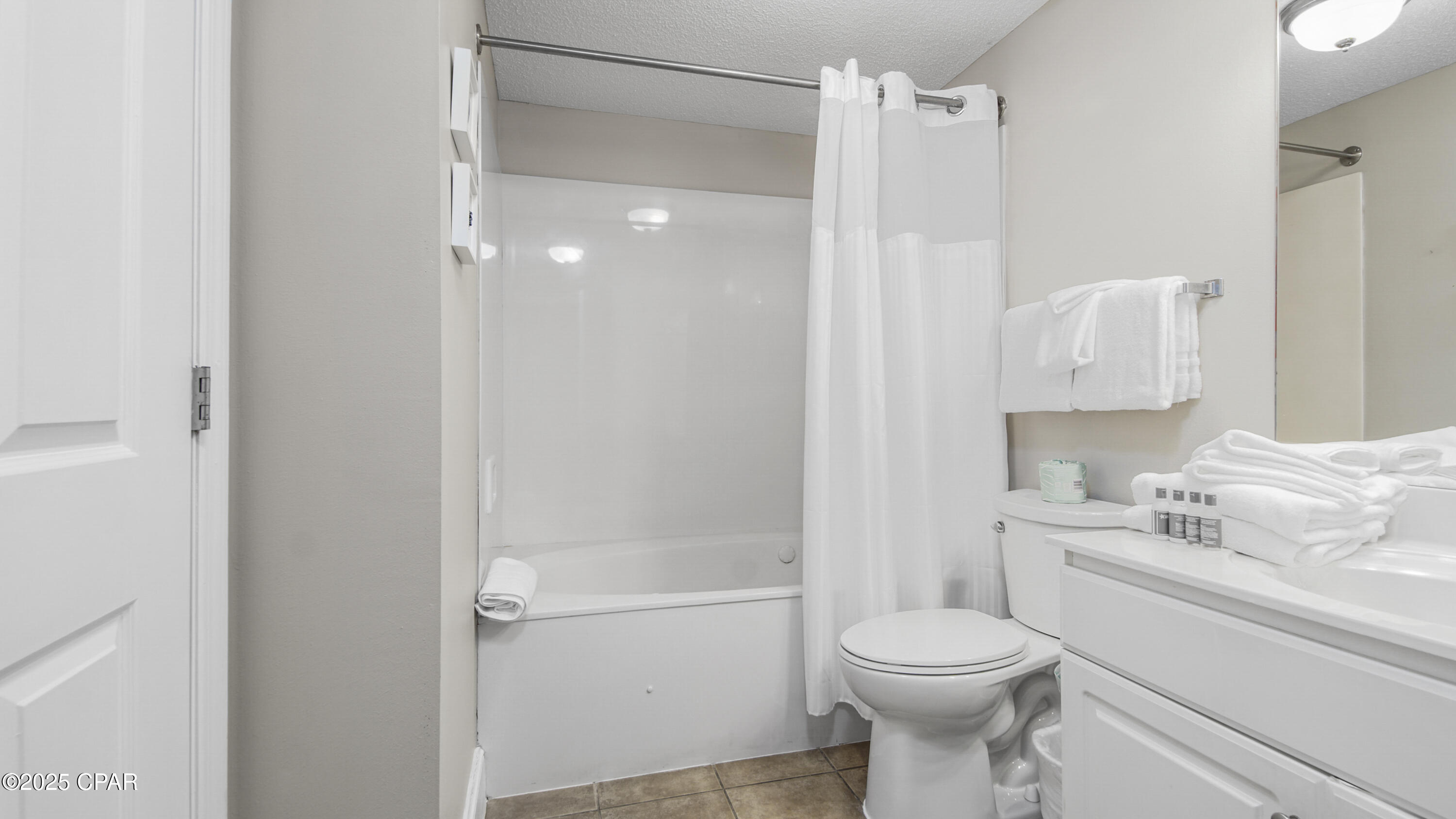 Majestic Beach Tower I - Residential