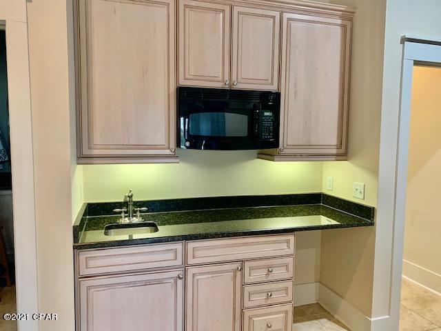 Kiska Beach - Residential