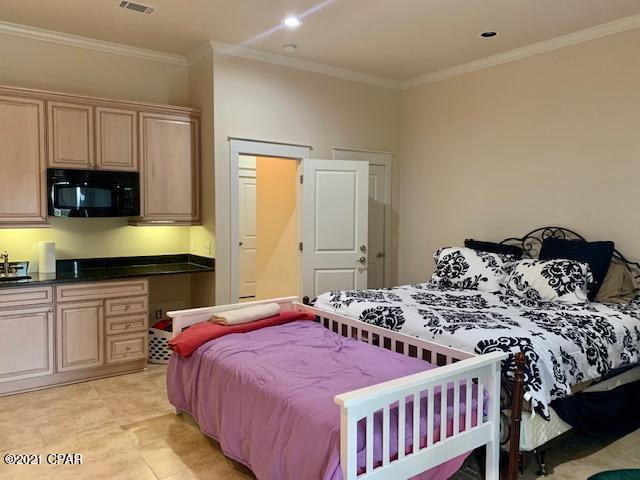 Kiska Beach - Residential