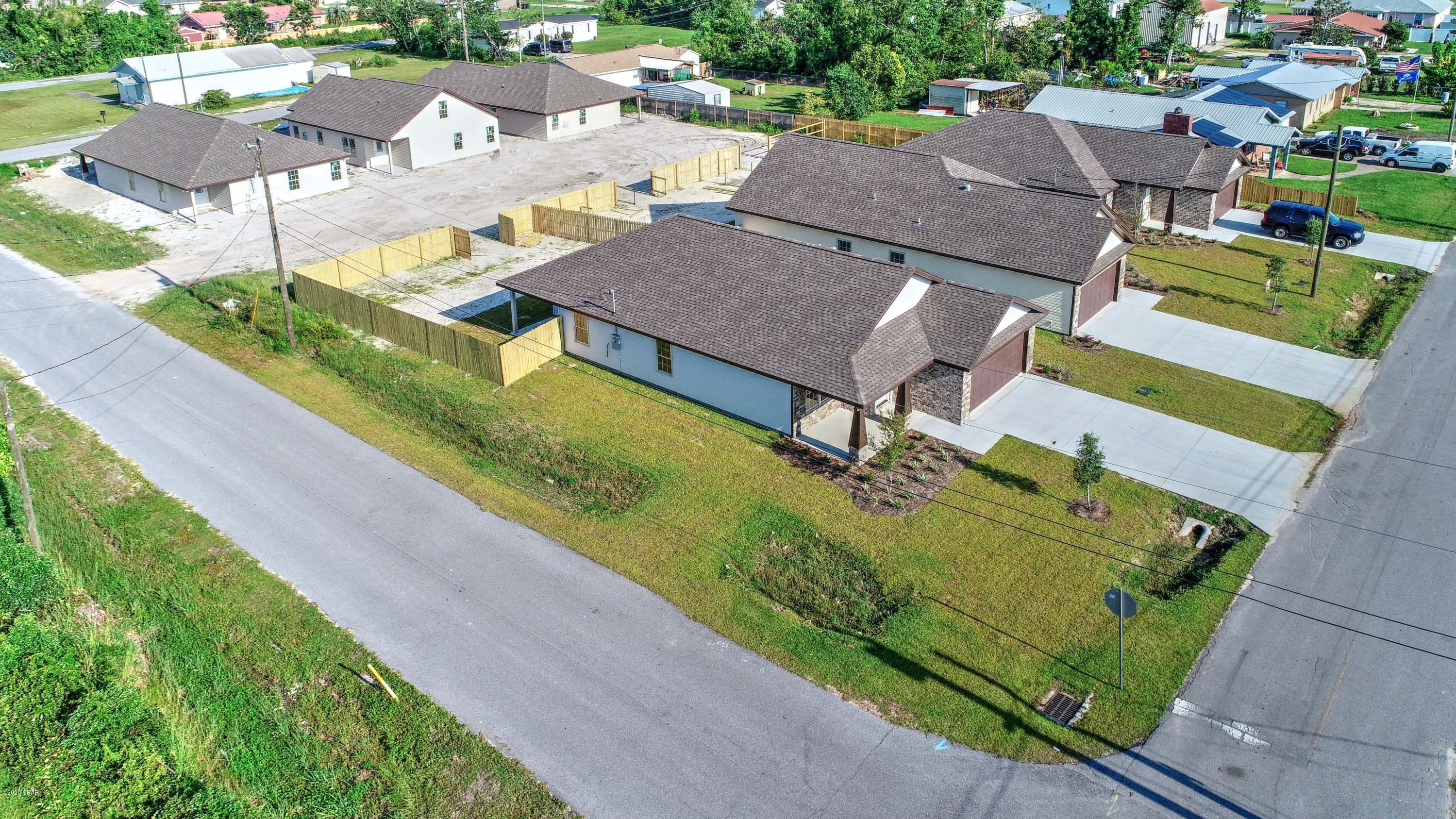 [No Recorded Subdiv] - Residential