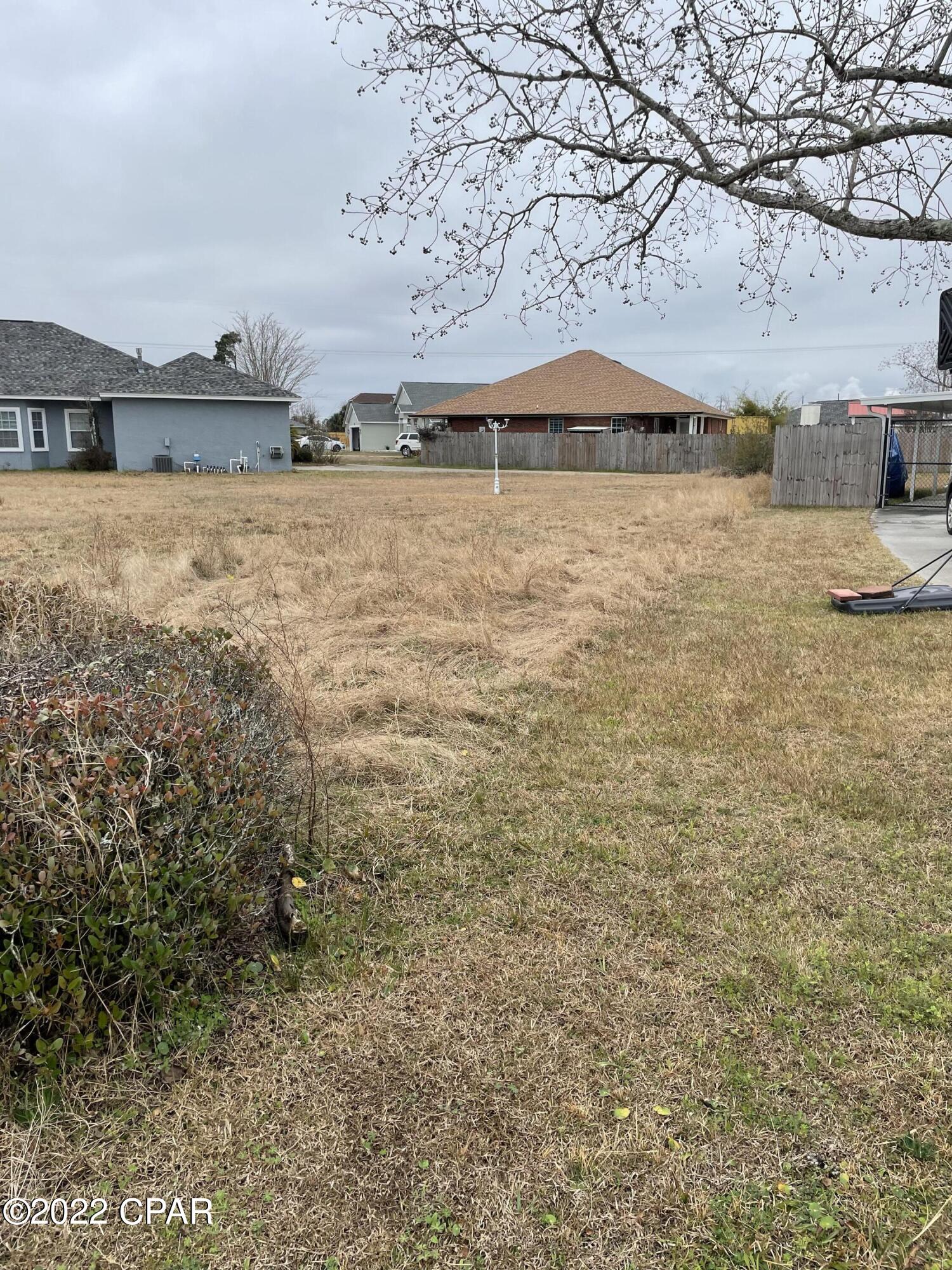 Brittany Woods Park - Land