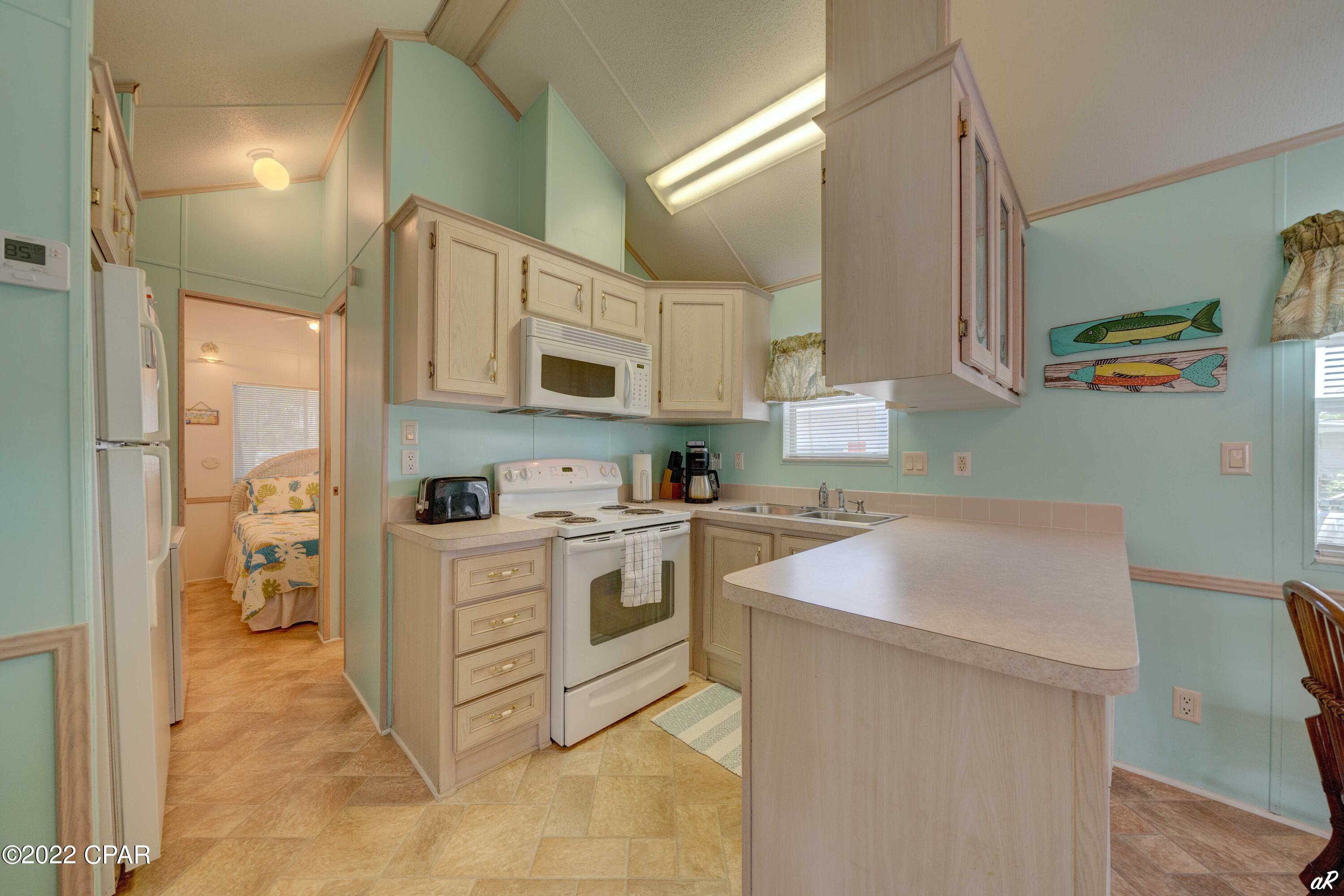 Emerald Pointe Resort - Residential