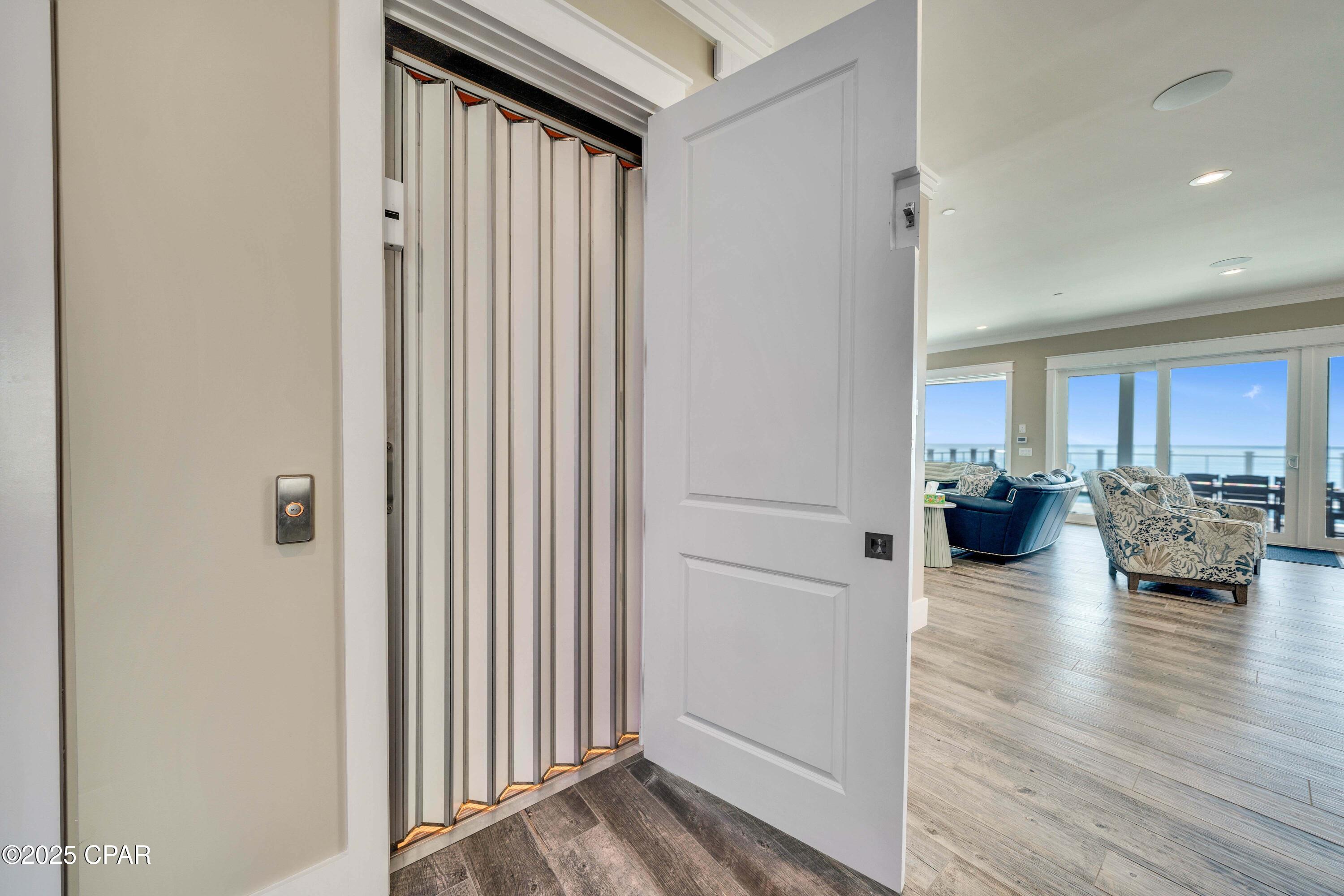 Bahama Beach - Residential