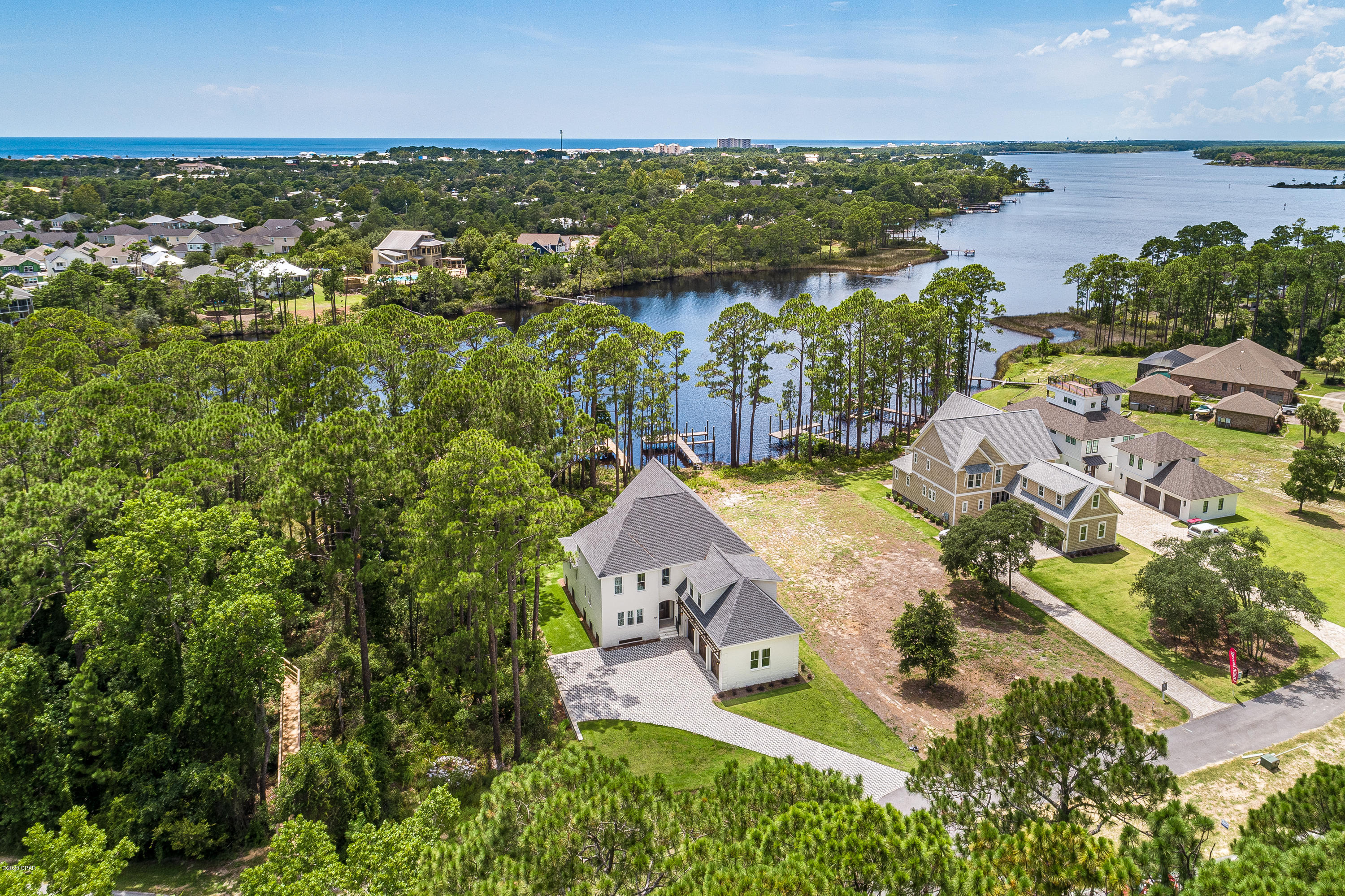 [No Recorded Subdiv] - Residential