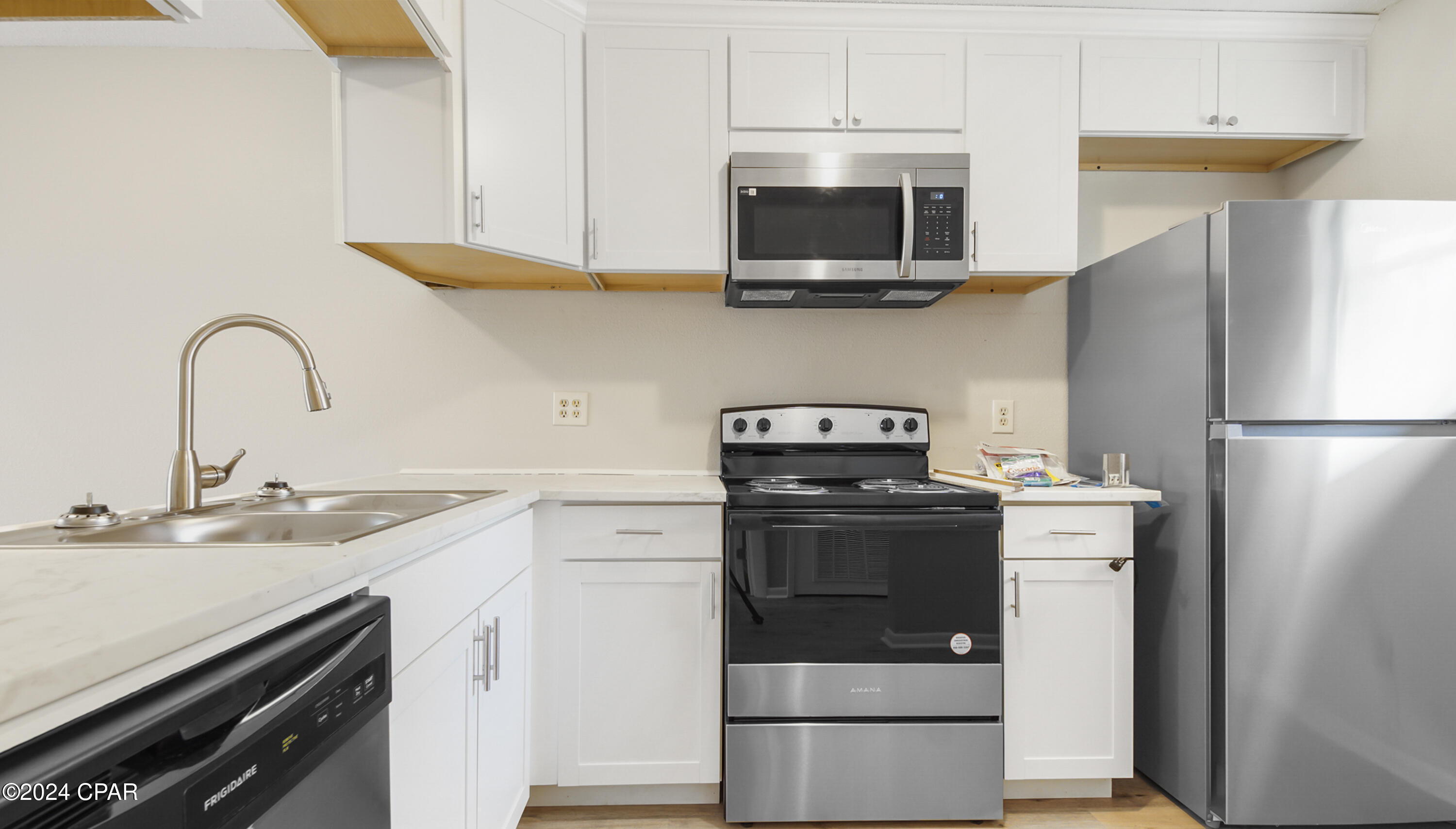 [No Recorded Subdiv] - Residential Lease