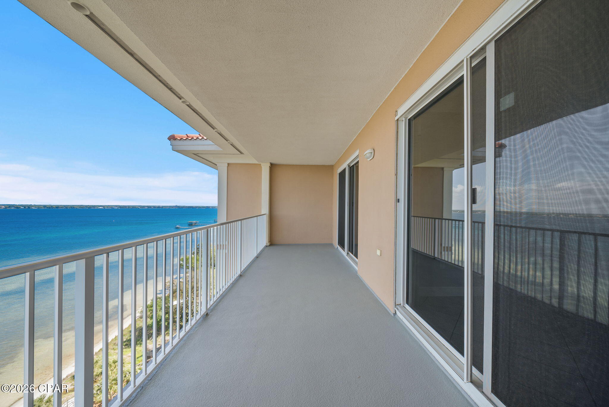 Magnolia Bay Club - Residential