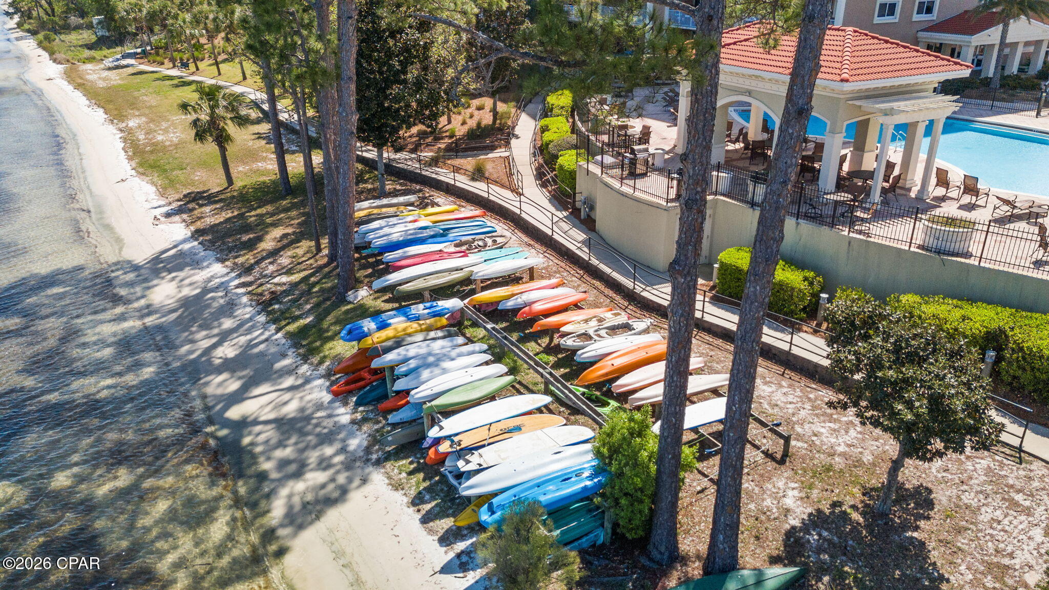 Magnolia Bay Club - Residential