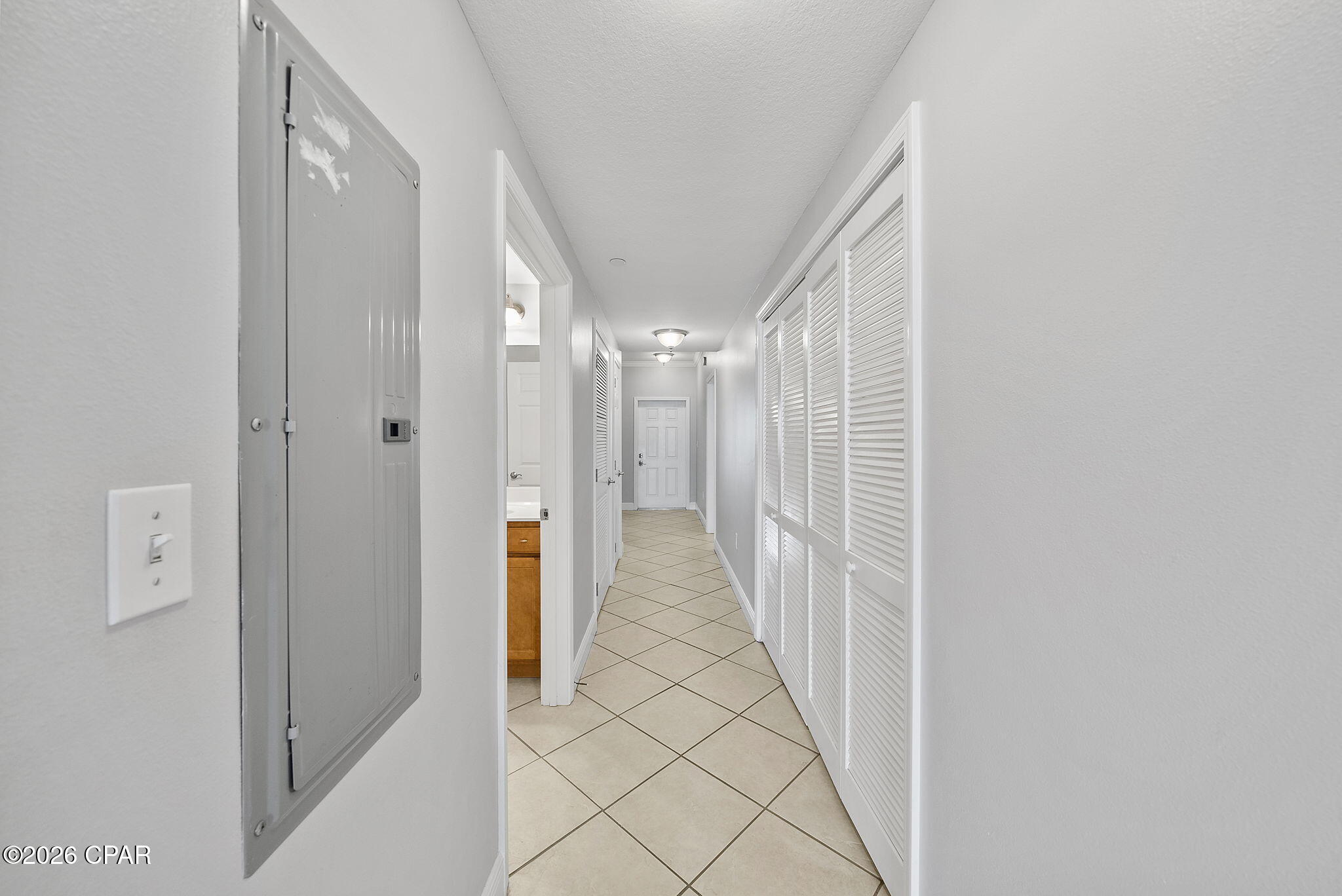 Magnolia Bay Club - Residential