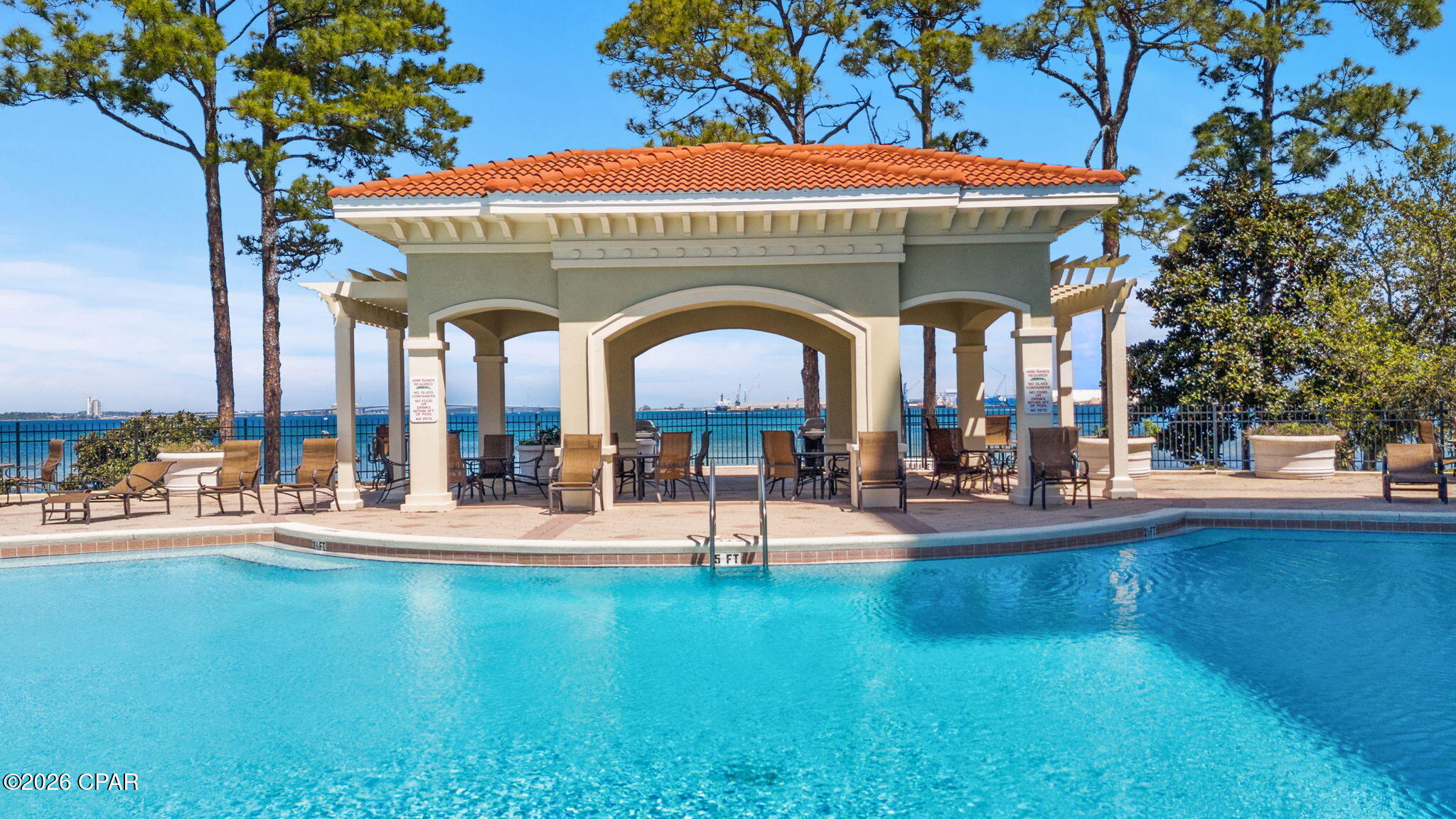 Magnolia Bay Club - Residential