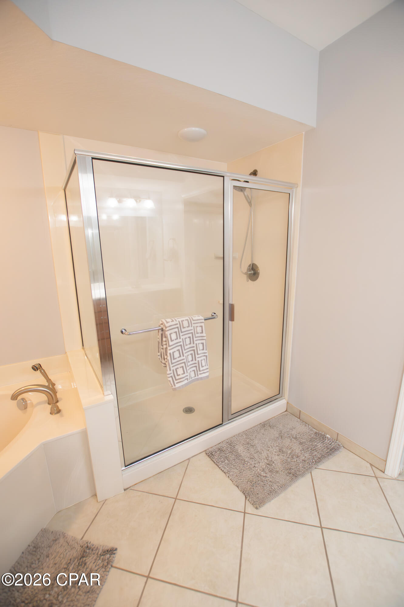 Magnolia Bay Club - Residential