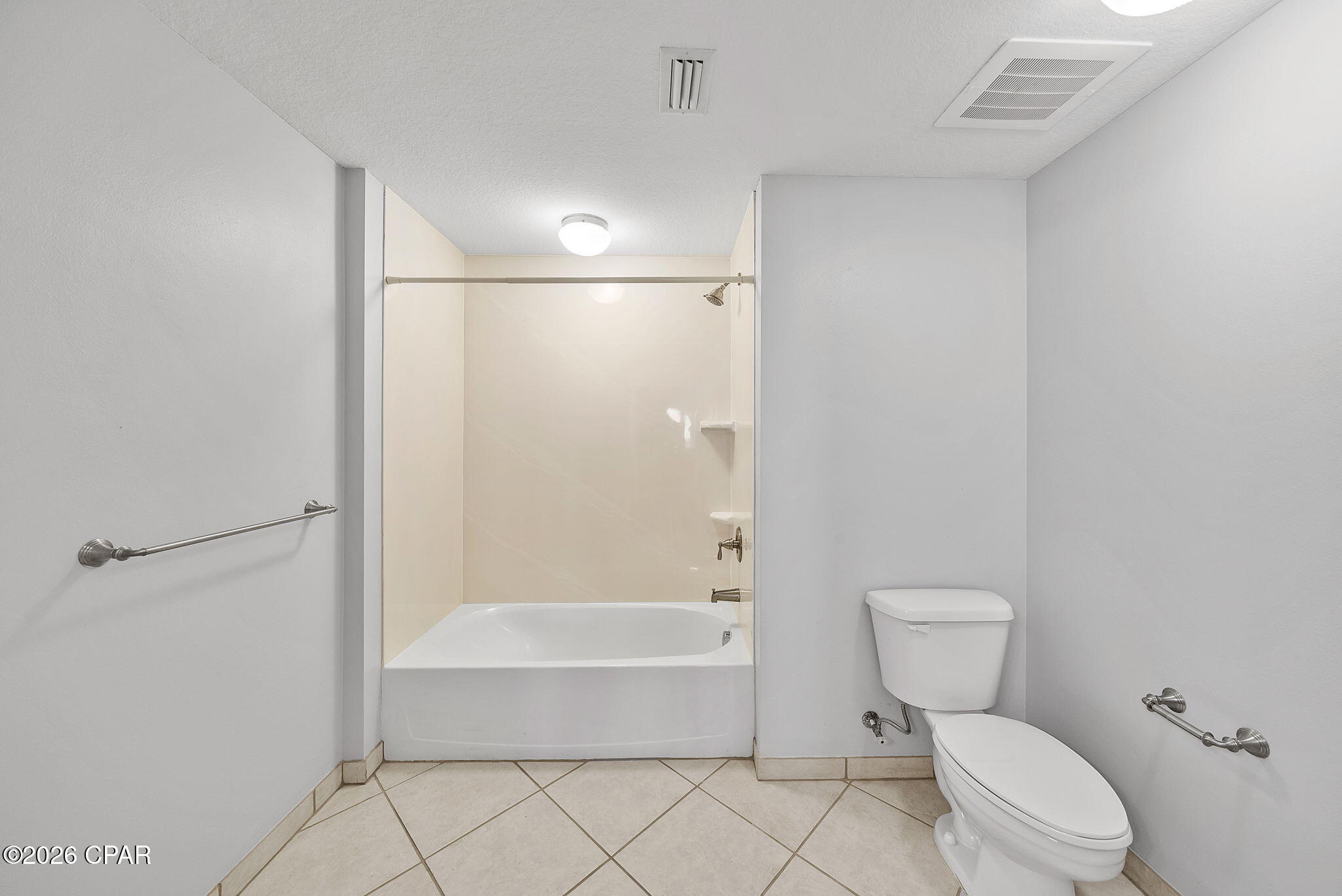 Magnolia Bay Club - Residential