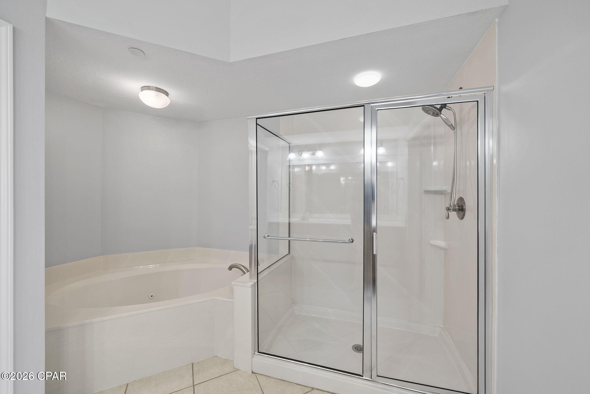 Magnolia Bay Club - Residential