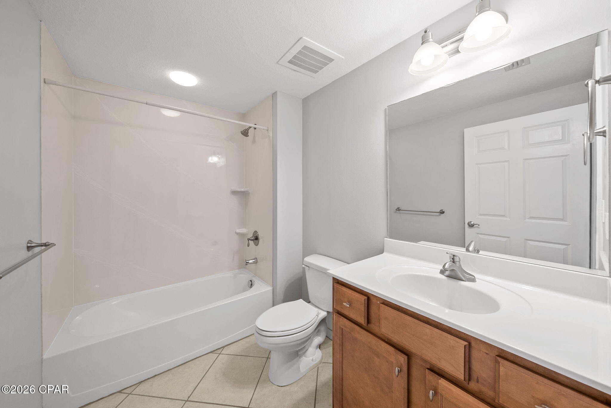 Magnolia Bay Club - Residential