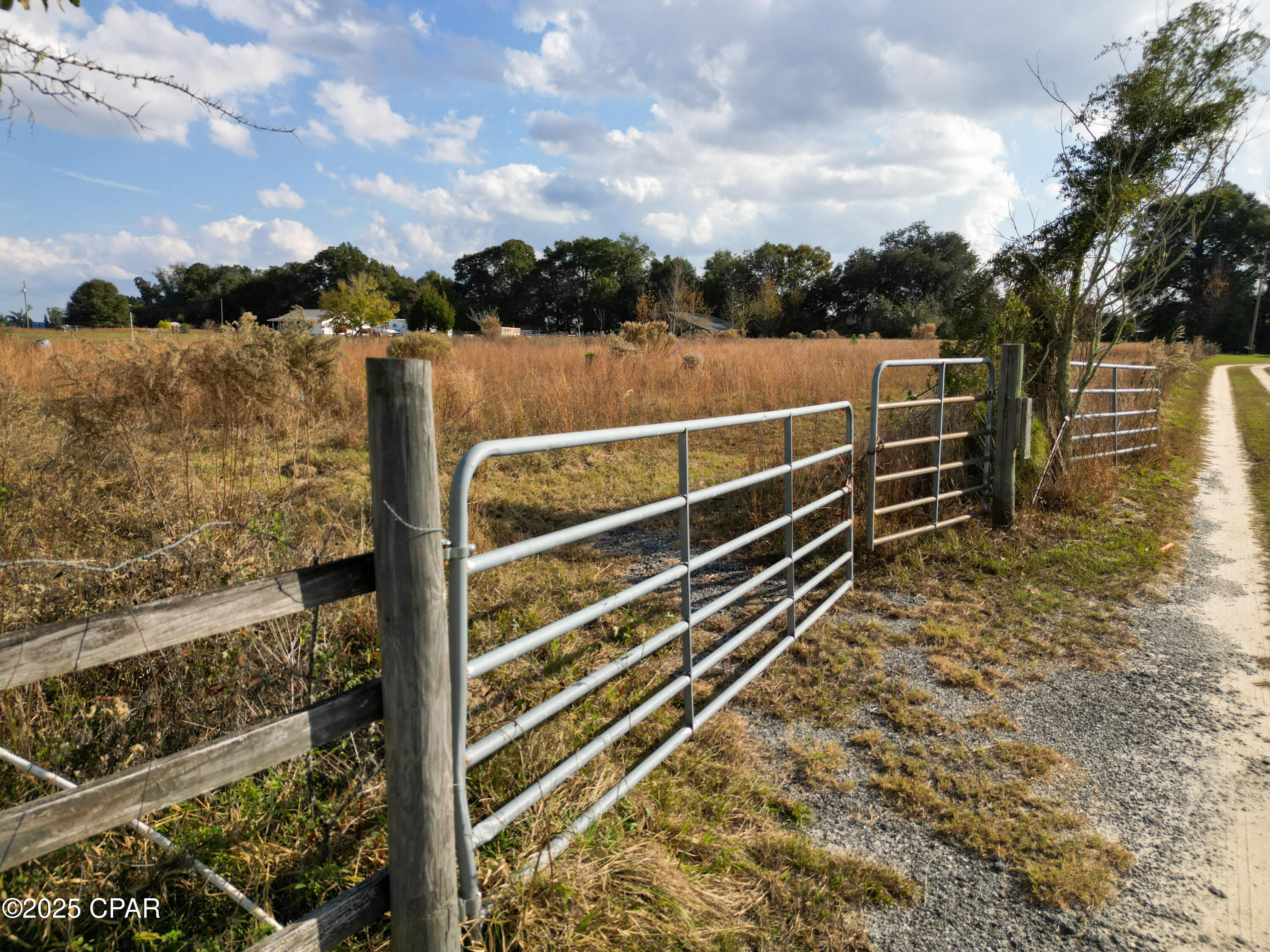 [No Recorded Subdiv] - Land