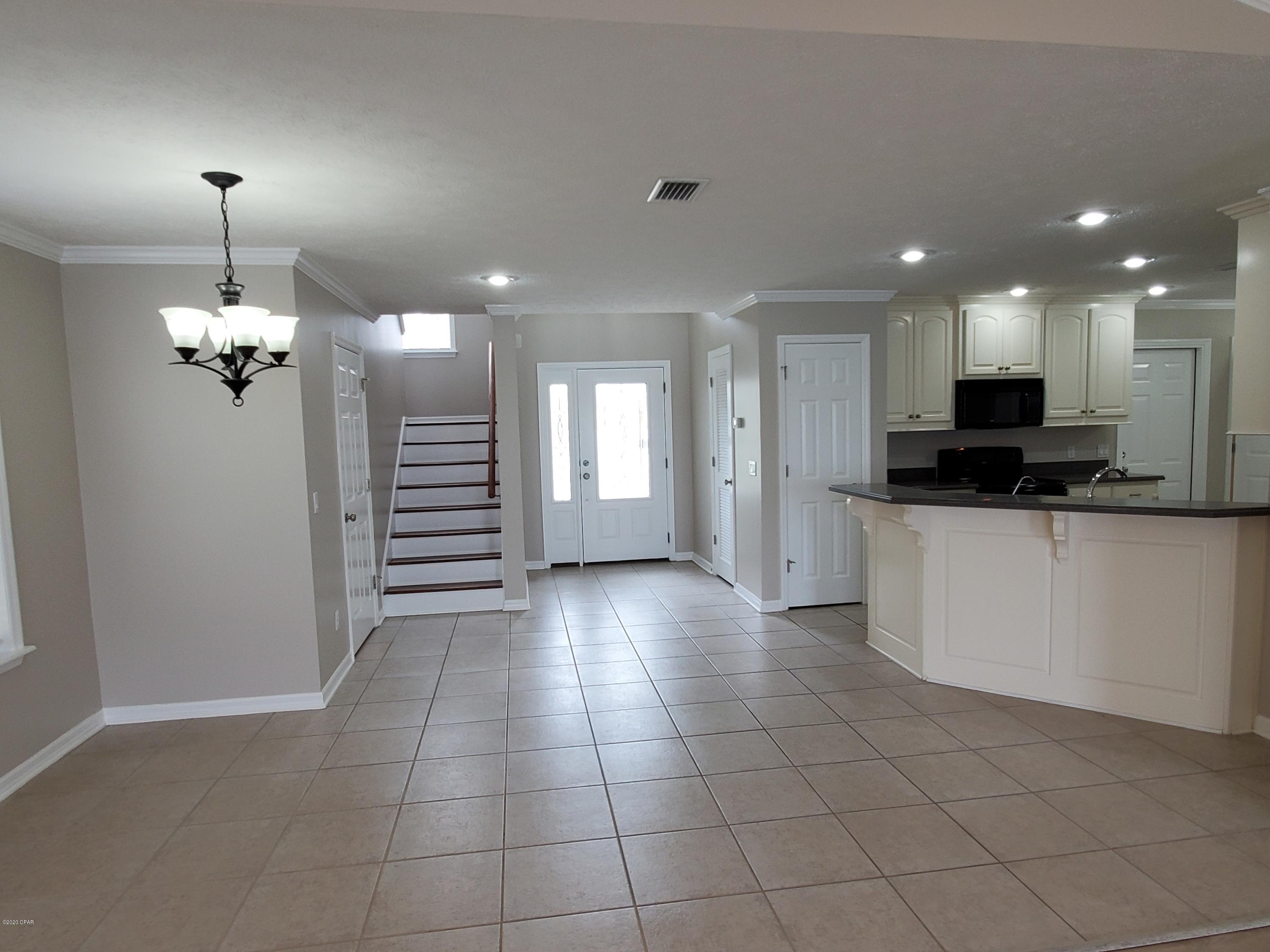 [No Recorded Subdiv] - Residential Lease