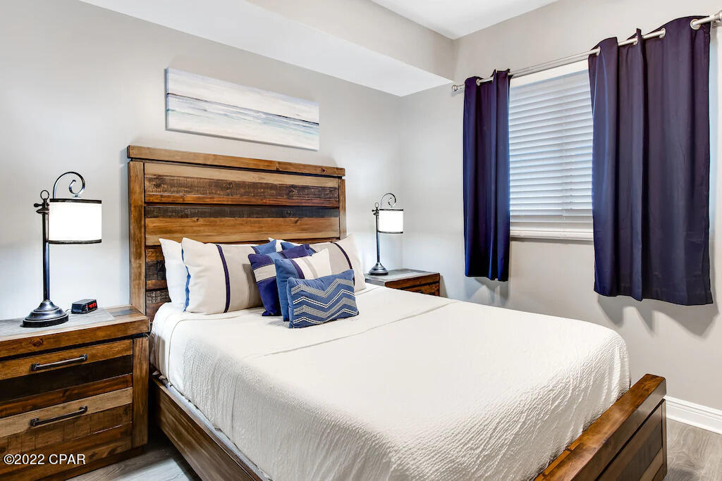 Sterling Breeze - Residential