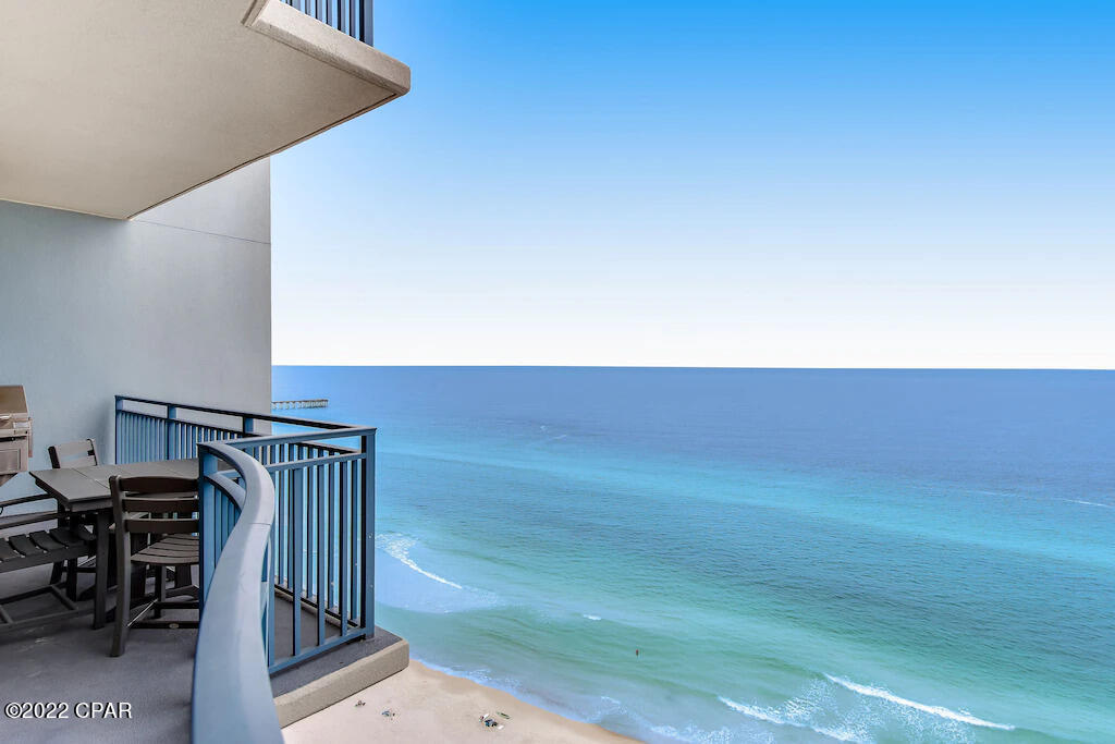 Sterling Breeze - Residential