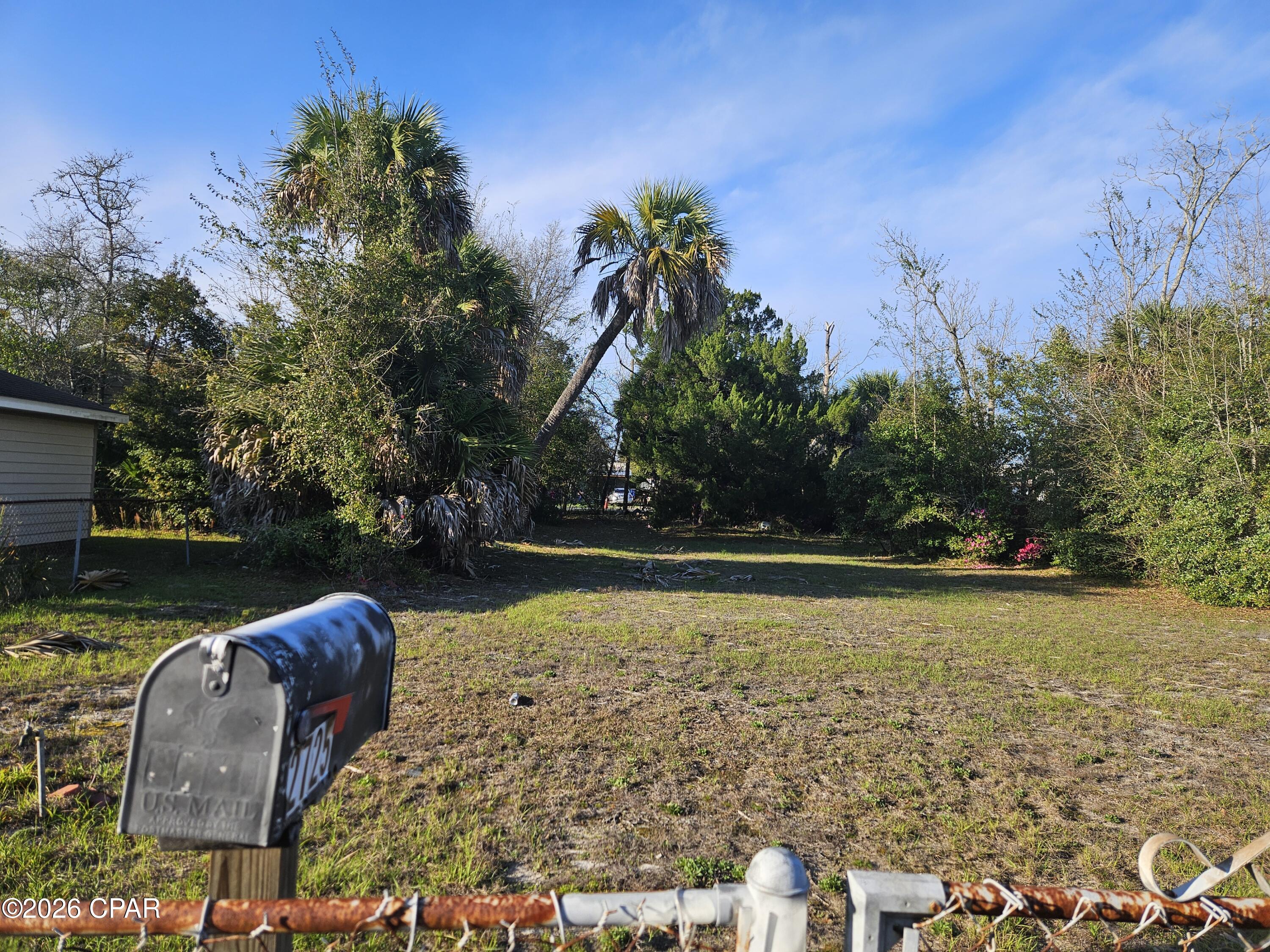 [No Recorded Subdiv] - Land