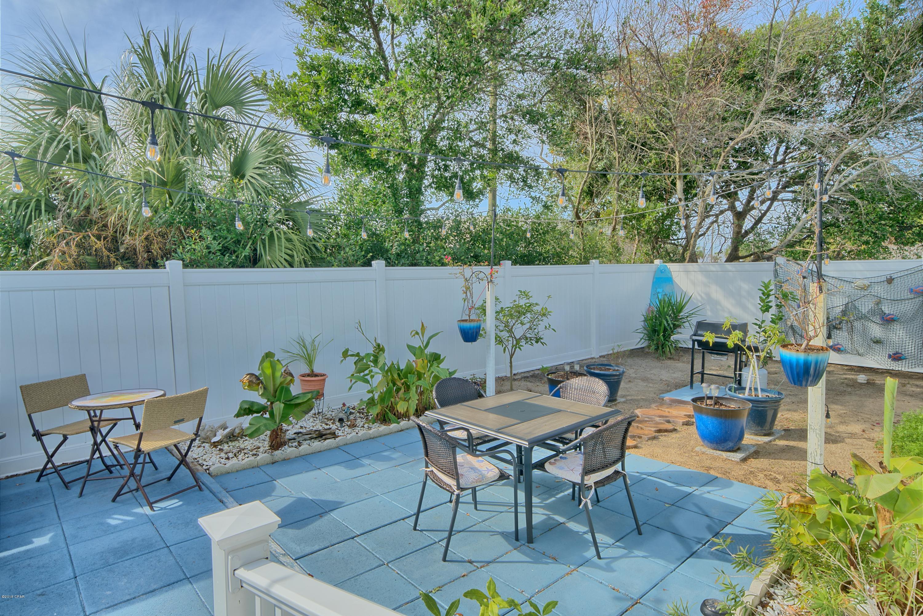 Laguna Beach Estates 2nd Add - Residential