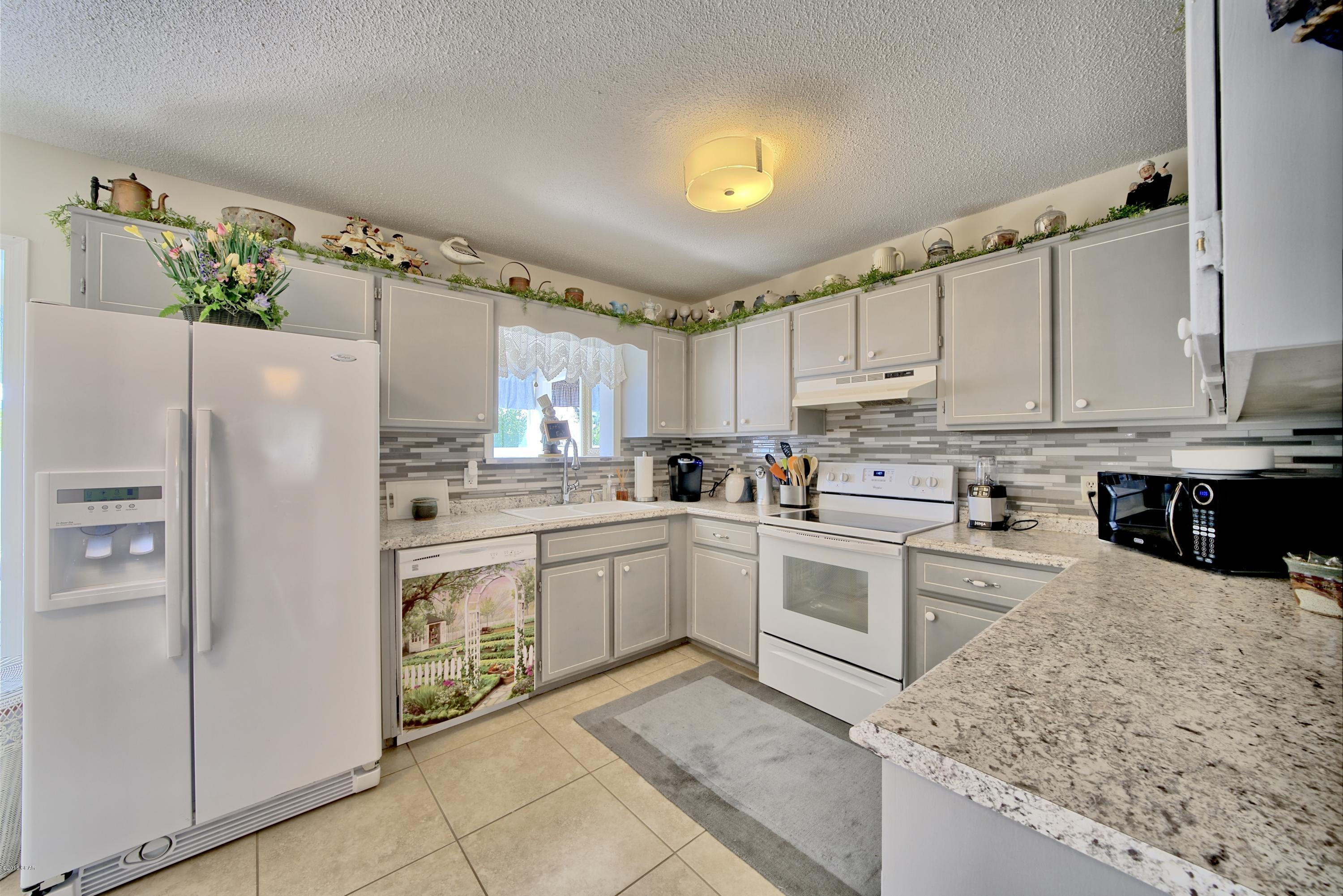 Laguna Beach Estates 2nd Add - Residential