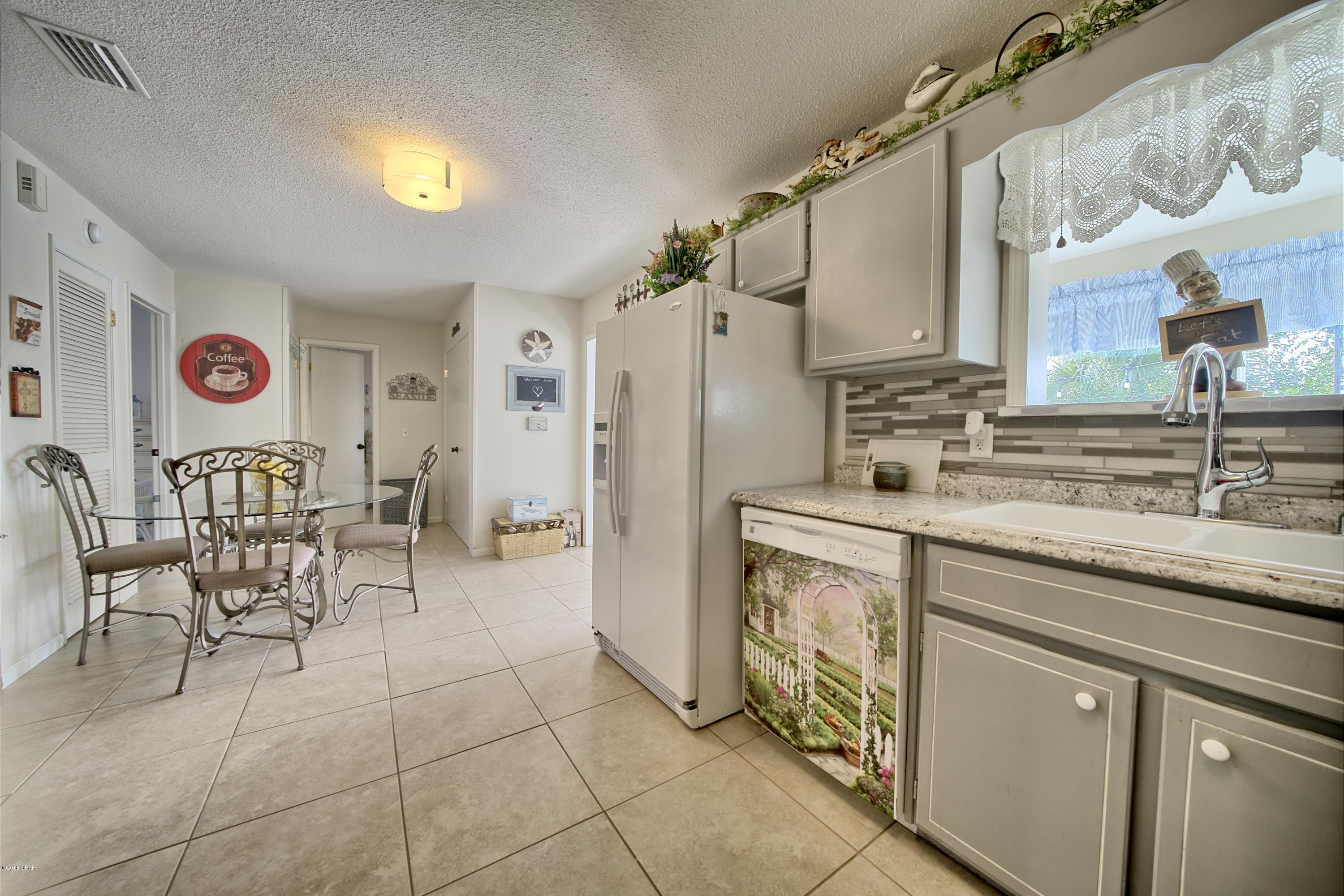 Laguna Beach Estates 2nd Add - Residential