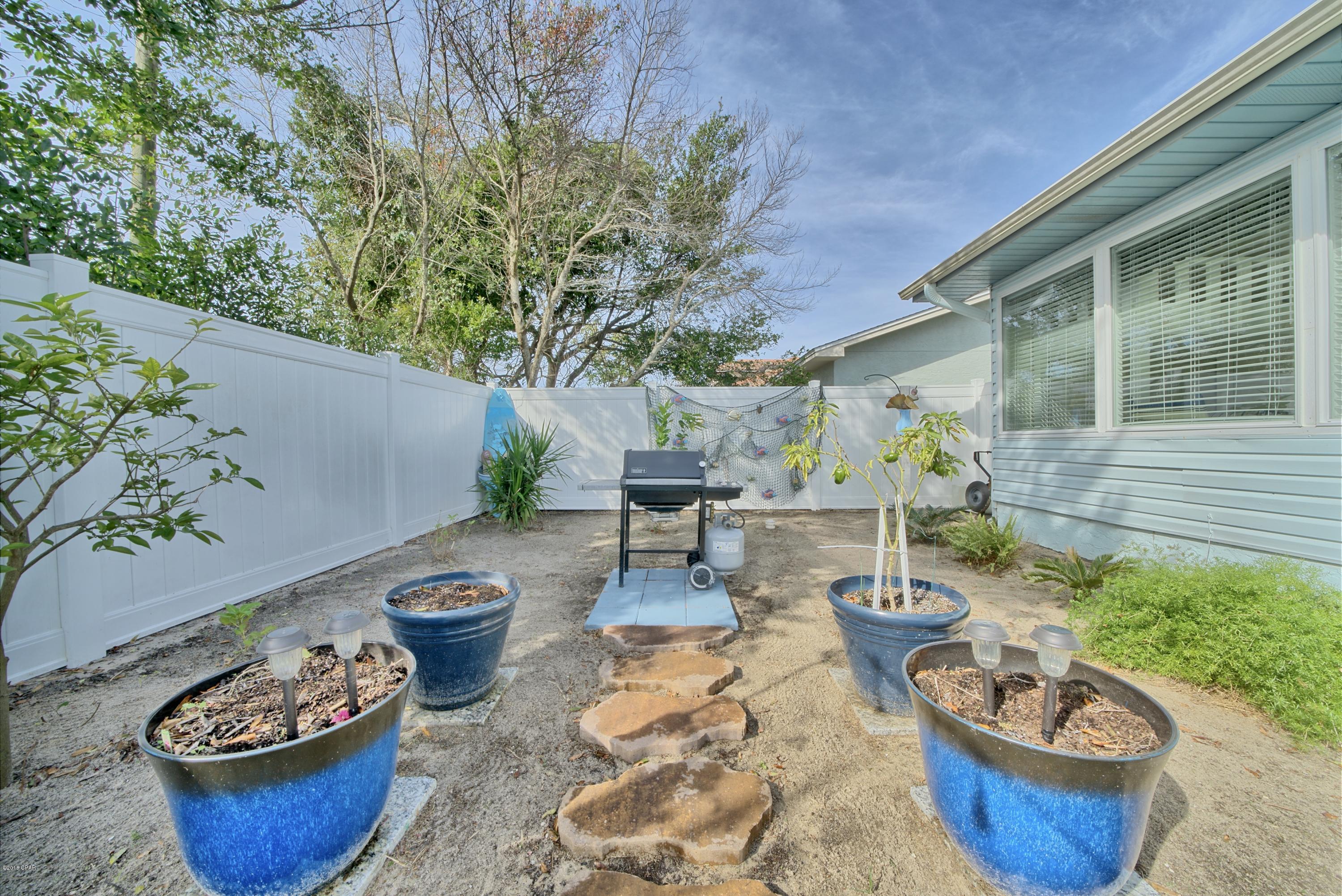 Laguna Beach Estates 2nd Add - Residential