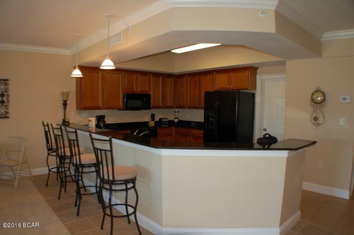 Paradise Shores - Residential