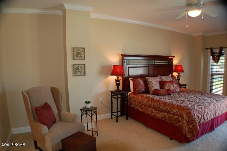 Paradise Shores - Residential