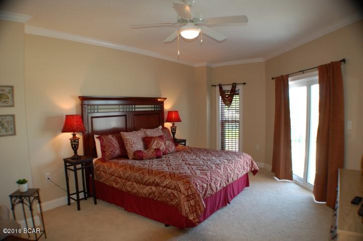 Paradise Shores - Residential