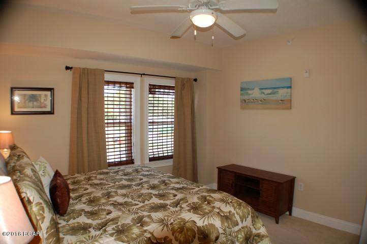 Paradise Shores - Residential