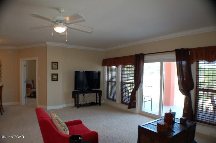 Paradise Shores - Residential