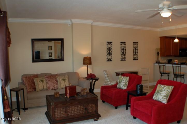 Paradise Shores - Residential